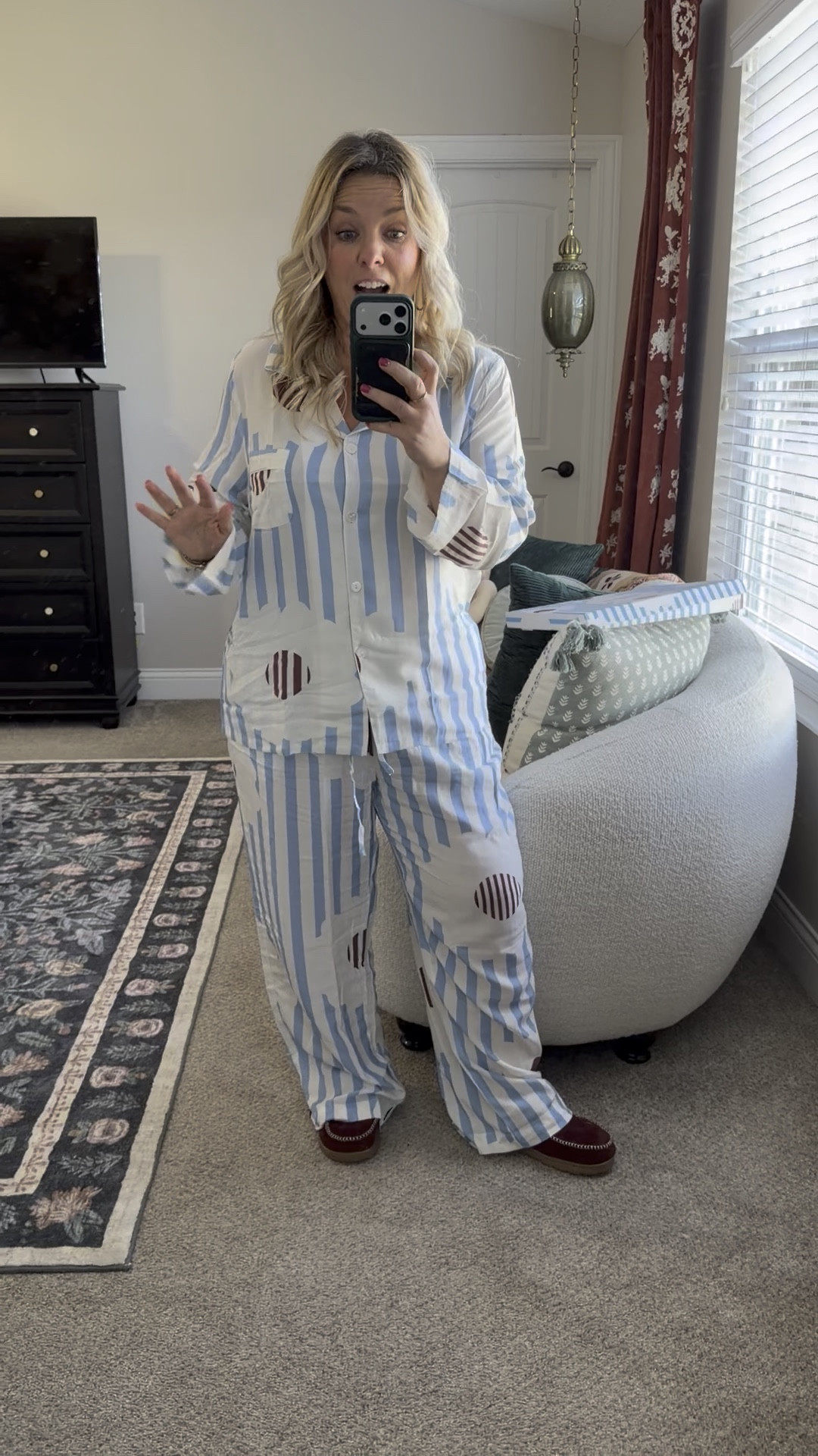 I own several patterns of this Amazon pj set b/c they feel SO high end! I sized down to a med from my usual lg.

#LTKPetite #LTKMidsize #LTKFindsUnder50
