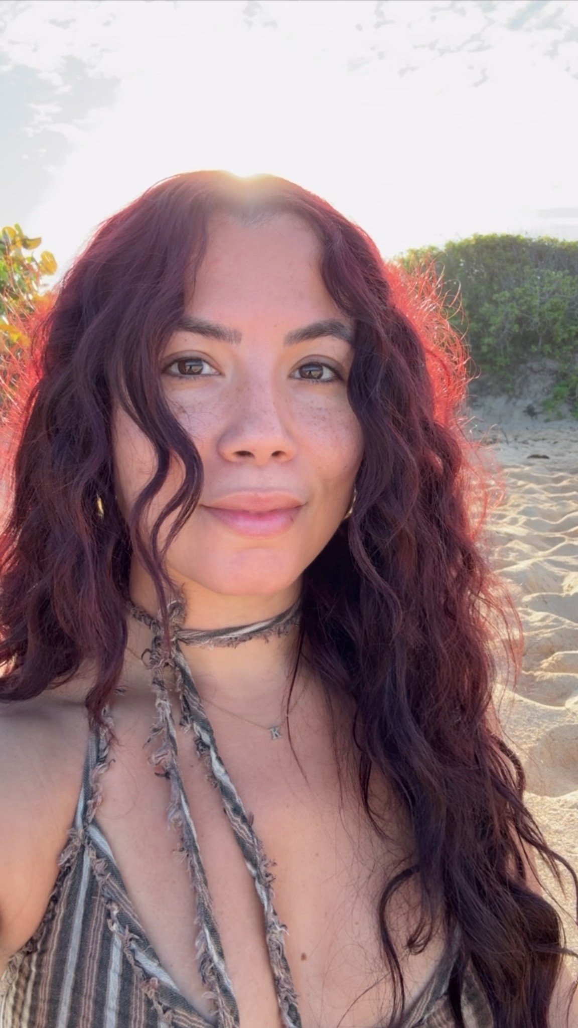 wearing @googoohair 20 inch extensions in dark brown (toned them a violet tone in picture) 
I used a small curling rod to create tighter curls, combed them out and used 
@moroccanoil treatment mist
@pureology leave in 
@oribe super shine moisturizing cream
@bedhead .75 curler
@paulmitchell comb


#LTKdayinmylife #LTKBeauty #LTKFindsUnder50