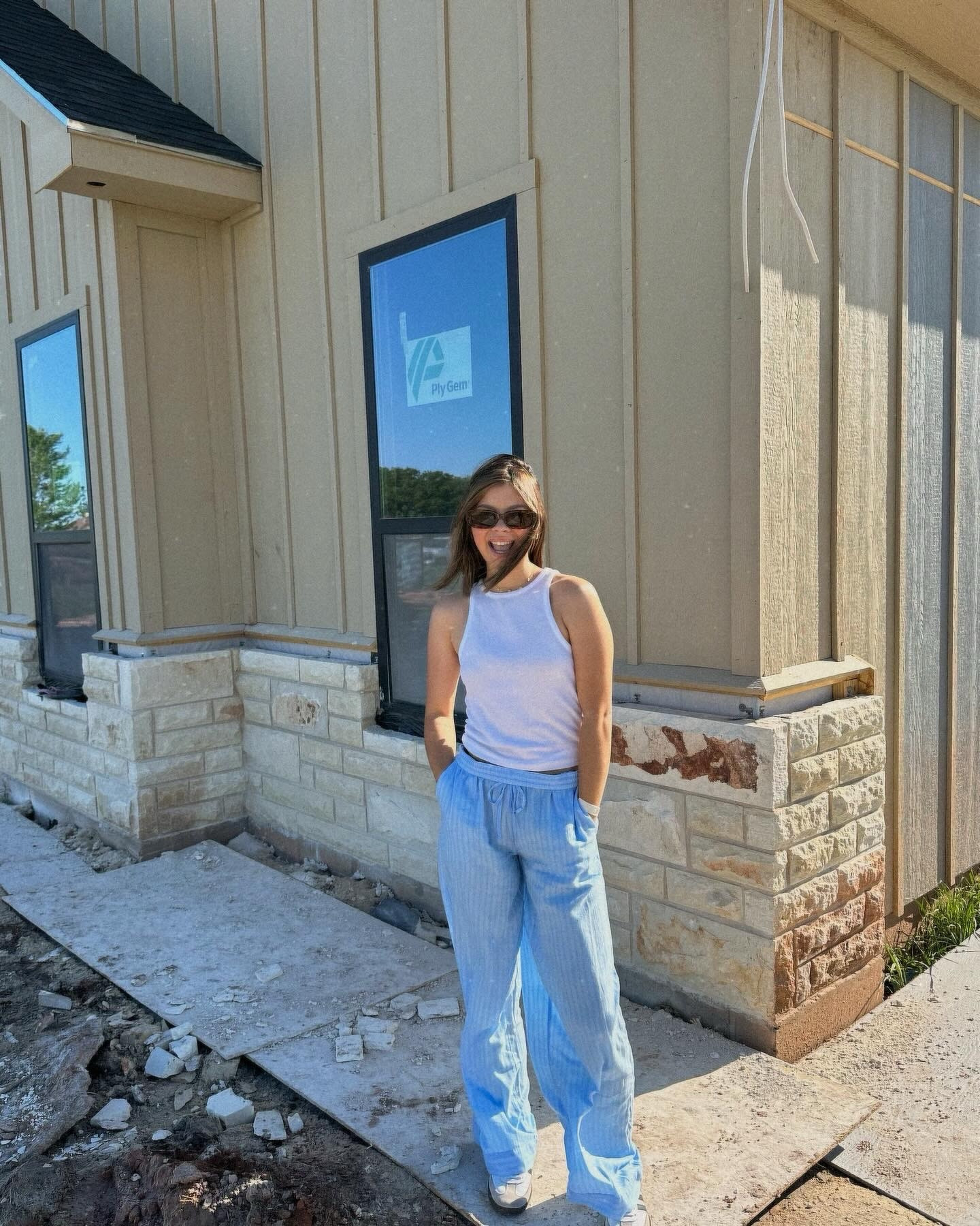 My site visit outfit when I’m running a ton of errands!! So comfy and light 🩵

Target finds, ZSUPPLY, outfit finds, lifestyle finds, target linen 

#LTKsalealert #LTKstyletip #LTKxTarget