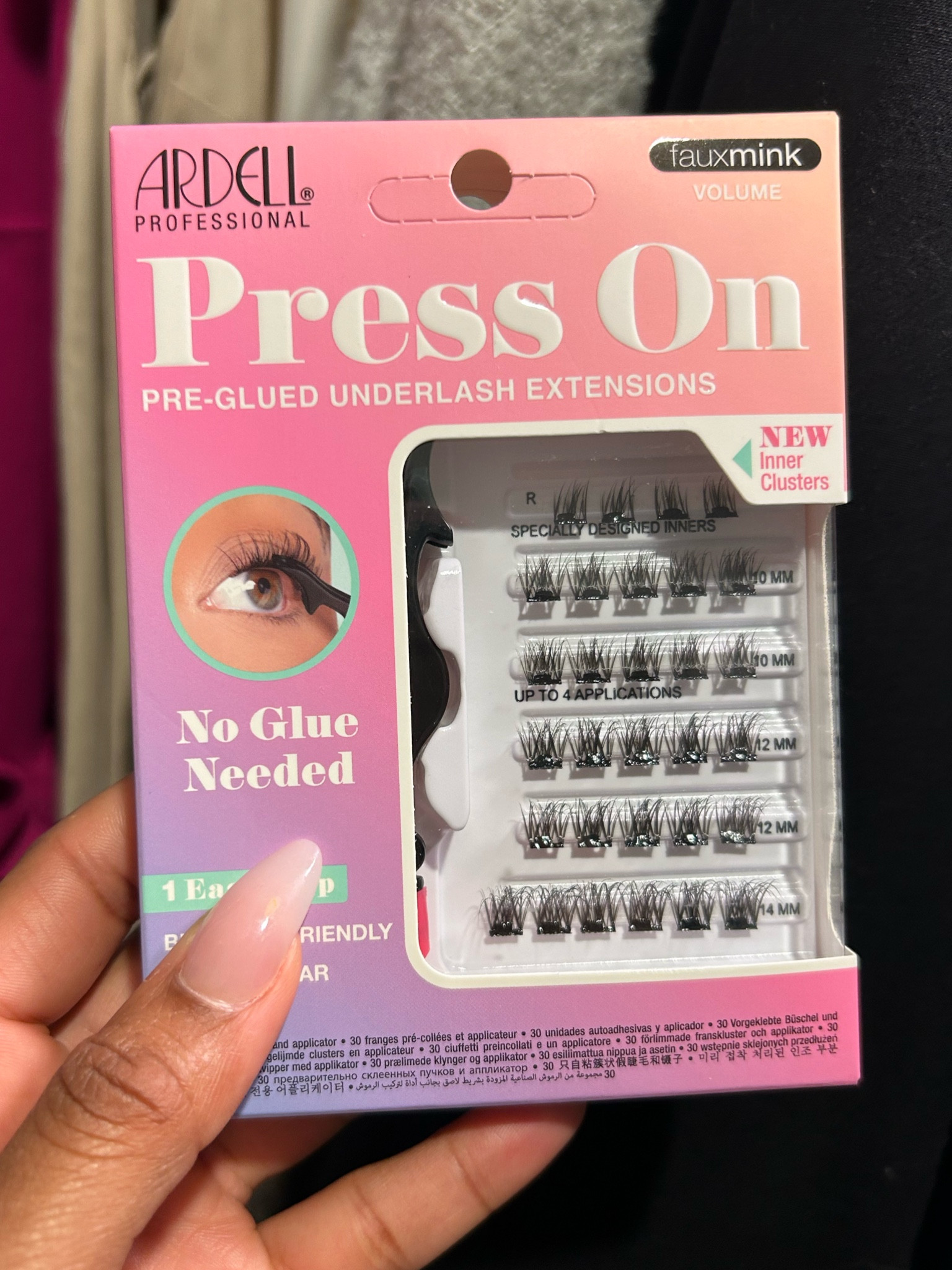 Beginner friendly press on mink lashes from Ardell! No glue needed! Love these! Very long lasting! 
