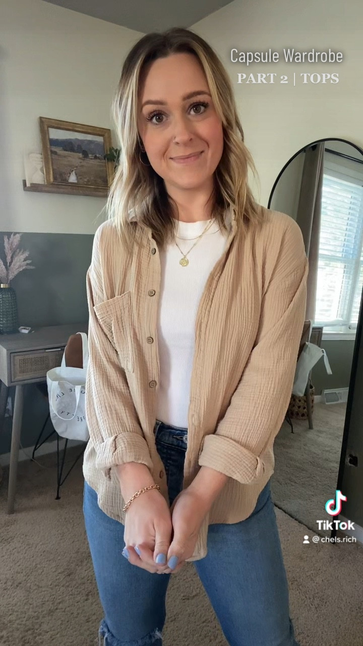 Capsule wardrobe | TOPS
.
Basic tee, tee, stripes, striped tee, tank top, tanks, layering tank, halter top, graphic tee

#LTKstyletip #LTKfit #LTKFind