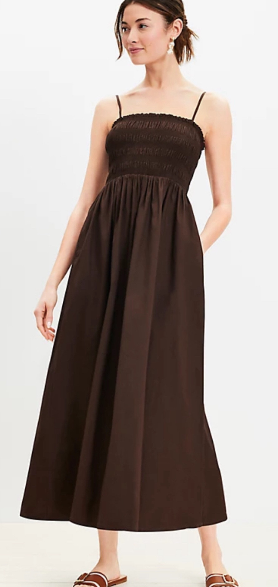 Love this brown sundress for summer into the fall and it’s 50% off right now. I also linked a similar dress in a few colors. 

#LTKFindsUnder50 #LTKSummerSales #LTKFindsUnder100