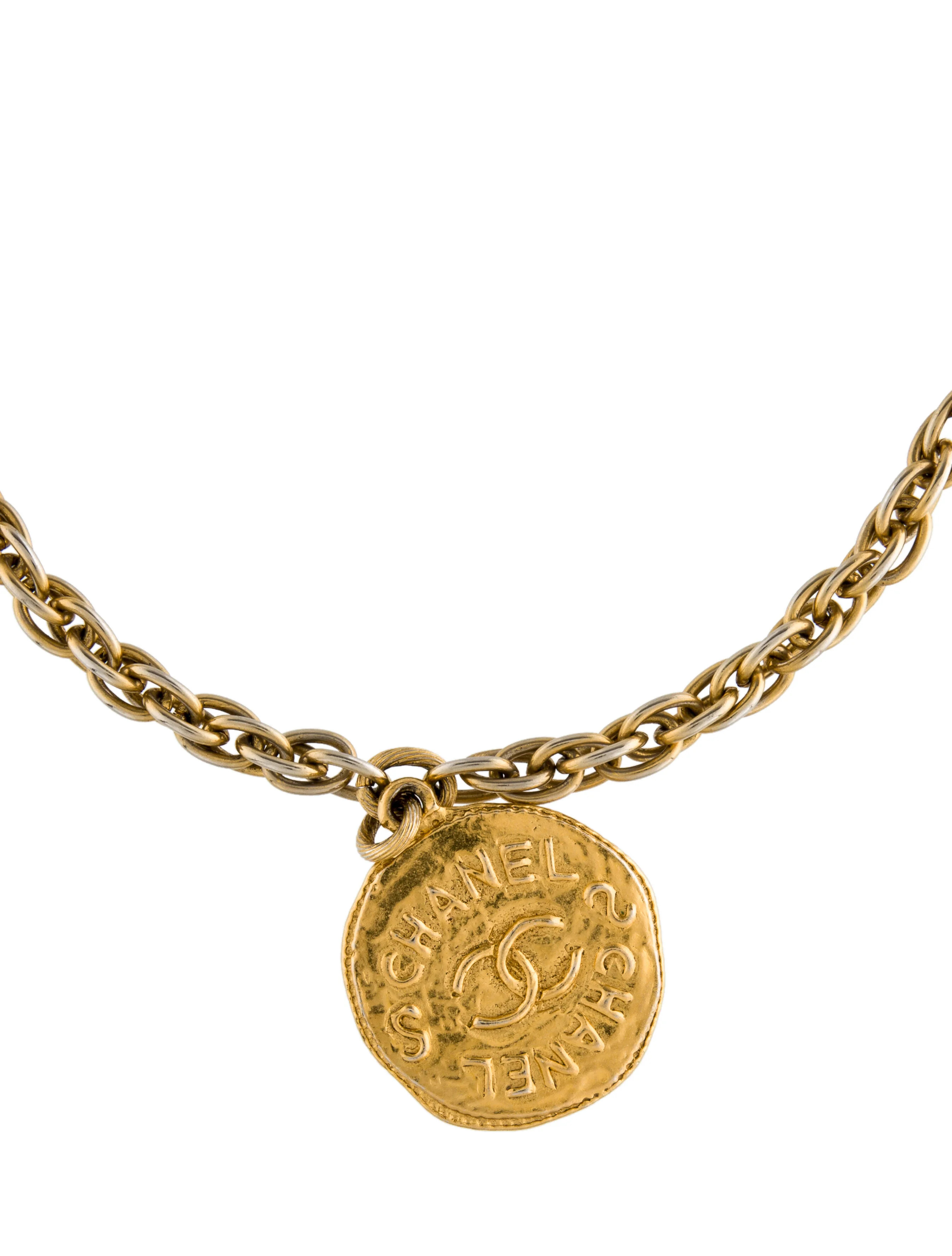 Vintage CC Pendant Necklace | The RealReal
