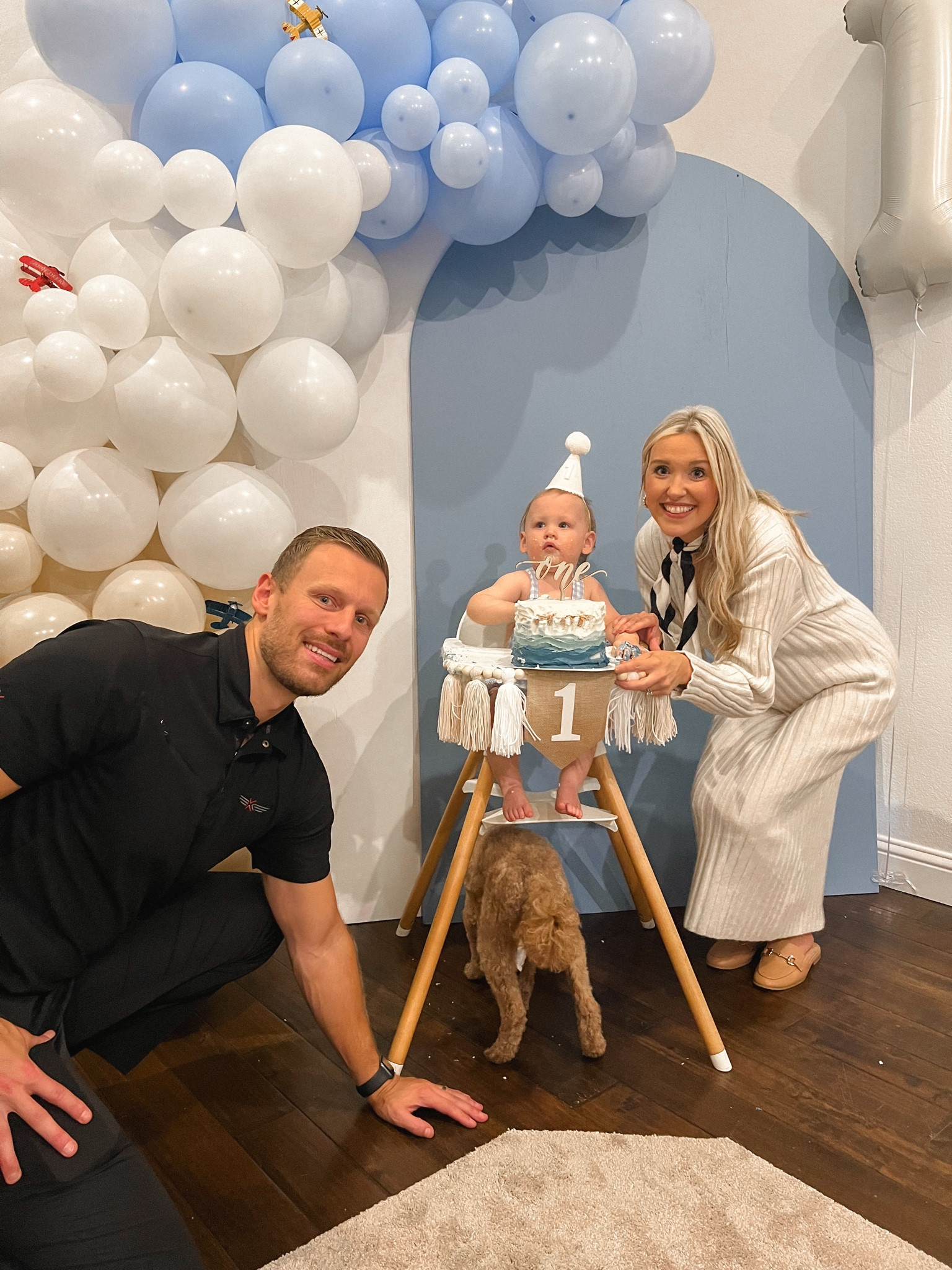 Smash cake 🤍🩵

#LTKparties #LTKkids #LTKbaby
