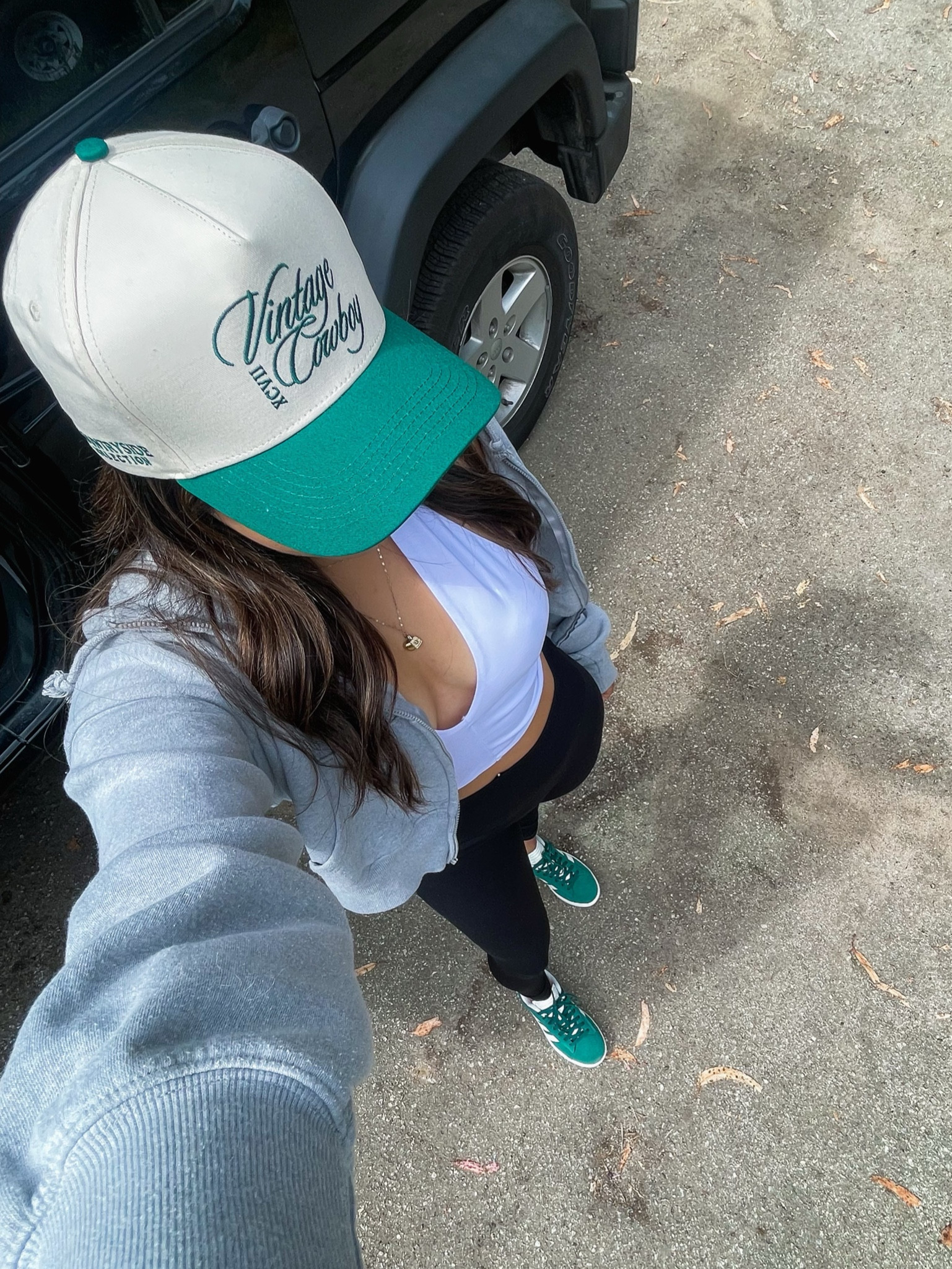 Pops of green 🌿

#LTKTravel #LTKSeasonal #LTKFestival