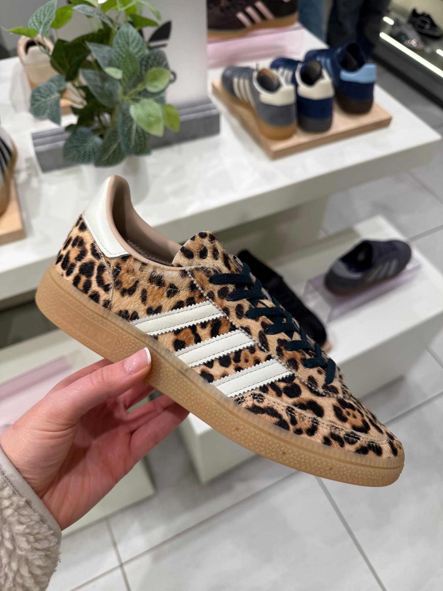 Leopard trainers for a pop of animal print to your outfits 😍

#LTKshoes #LTKstyletip #LTKuk
