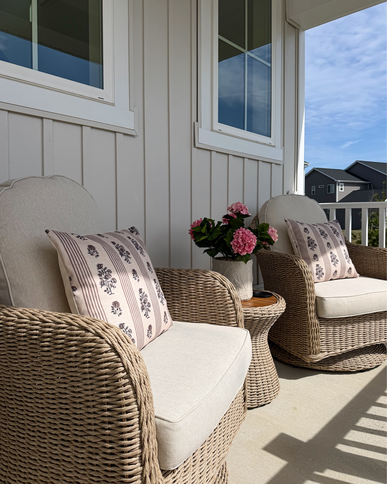 Spring porch inspo!

#LTKSeasonal #LTKHome