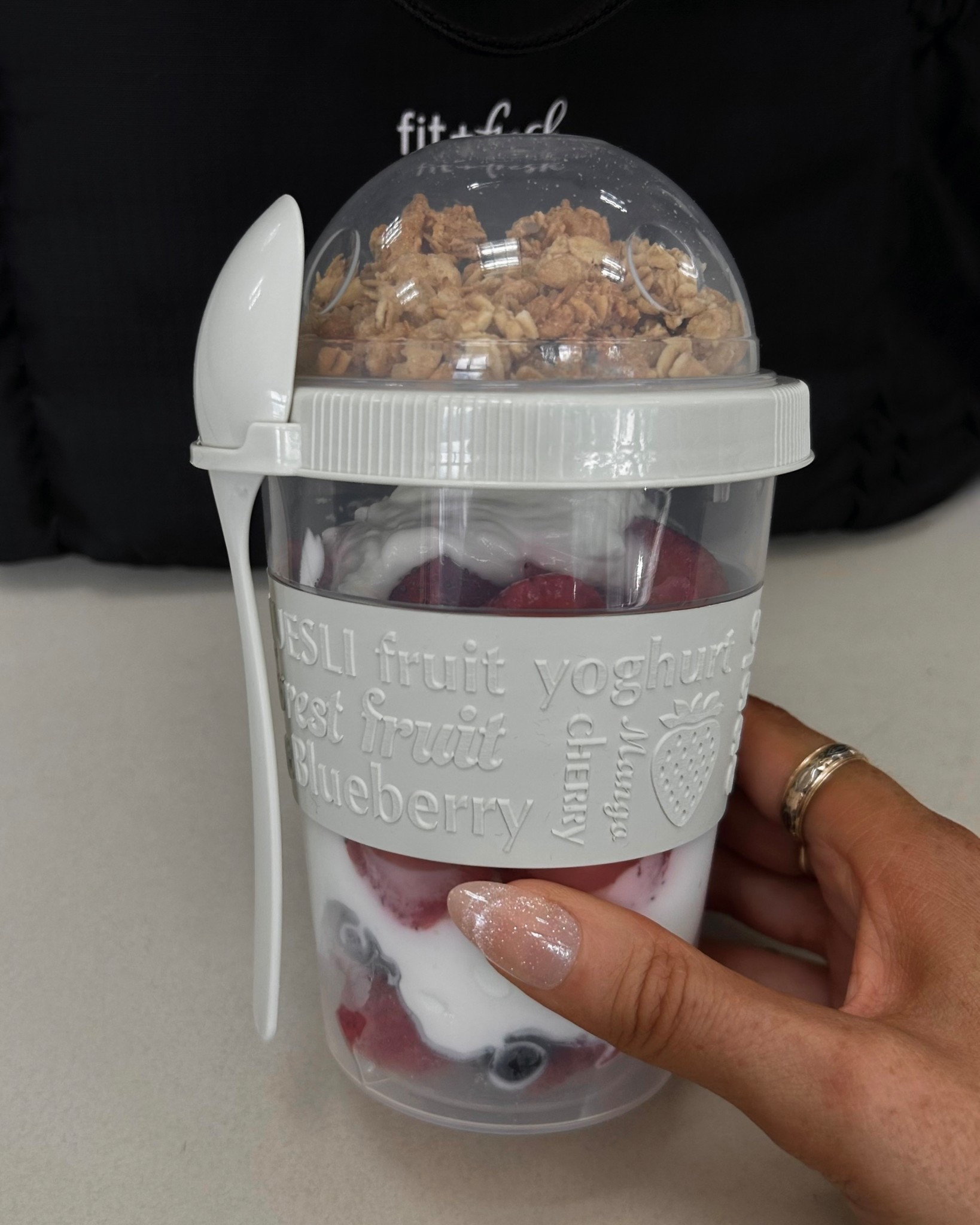 i’ve been obsessed with parfaits lately and these yogurt cup containers are perfect for them - comes in a pack of 4 different colors on amazon!

breakfast ideas, lunch ideas, reusable cups, teacher lunch, school lunch, amazon finds

#LTKHome #LTKTravel #LTKFindsUnder50
