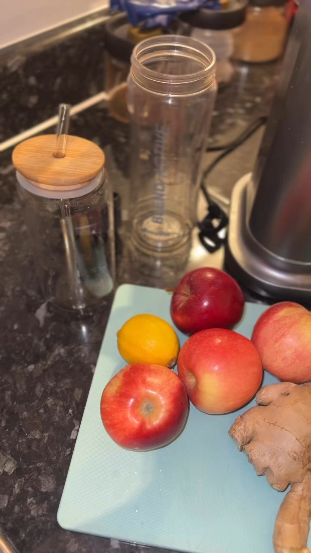 𝐒𝐦𝐨𝐨𝐭𝐡……. 𝐉𝐮𝐬𝐭 𝐋𝐢𝐤𝐞 𝐌𝐲 𝐒𝐤𝐢𝐧 

#JuicingForWeightLoss #HealthyLiving #DetoxJuice #weightlossjourney #HealthyHabits #CleanEating #FreshJuice #NutritionTips #WellnessLifestyle #JuiceCleanse #juicingforbeginners #juicing #juicerecipe #juicingrecipes

#LTKautumn