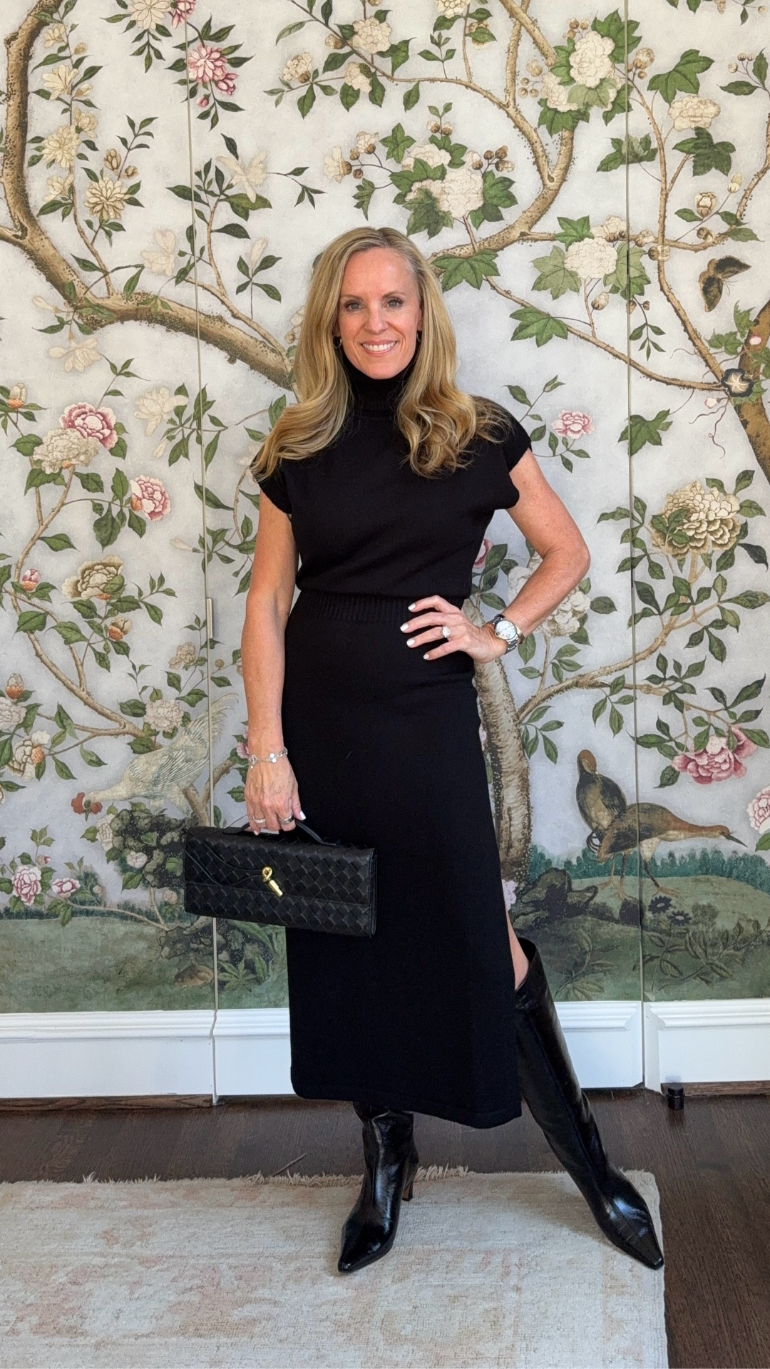 Chic and Practical?  Yes, please!  @lacanadienneshoes styles are elevated, timeless and waterproof luxury.  Comment CHIC to shop this and my favorites in LTK . 
 #ad #LaCanadienneShoes #NoCompromise #MadeforLifeinTheCity #LaCandienneSince1987 #CityDry @lacanadienneshoes


#LTKSeasonal #LTKShoeCrush #LTKOver40