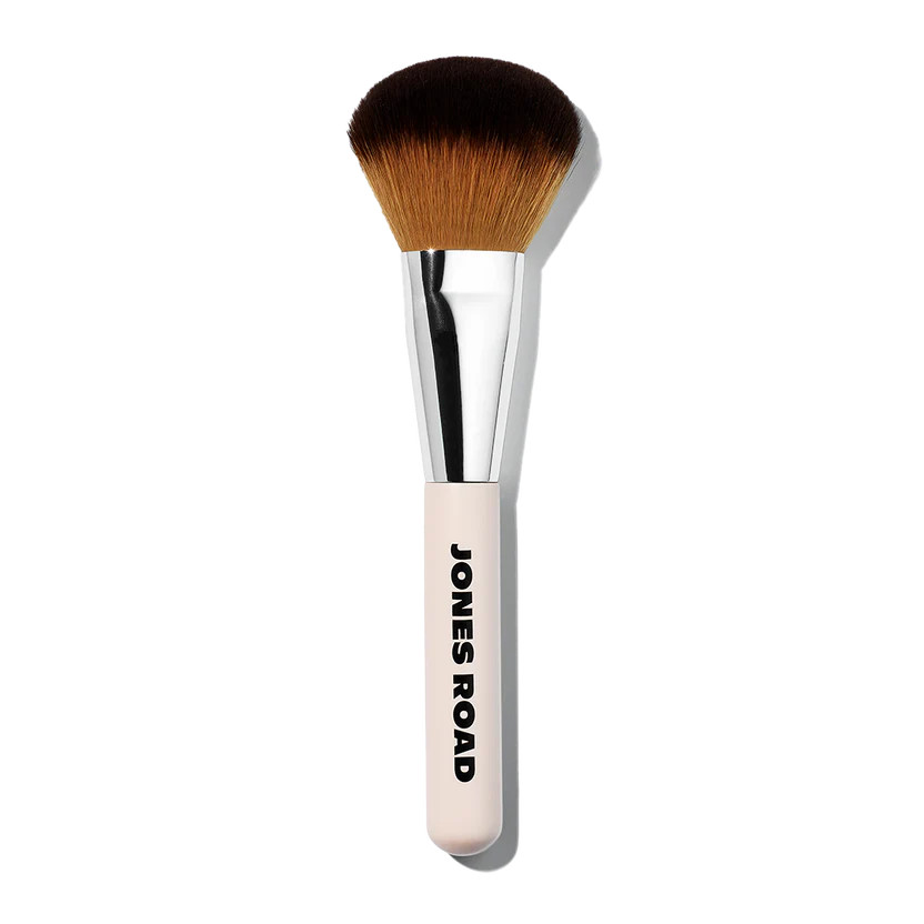 THE BRONZER BRUSH | Jones Road Beauty