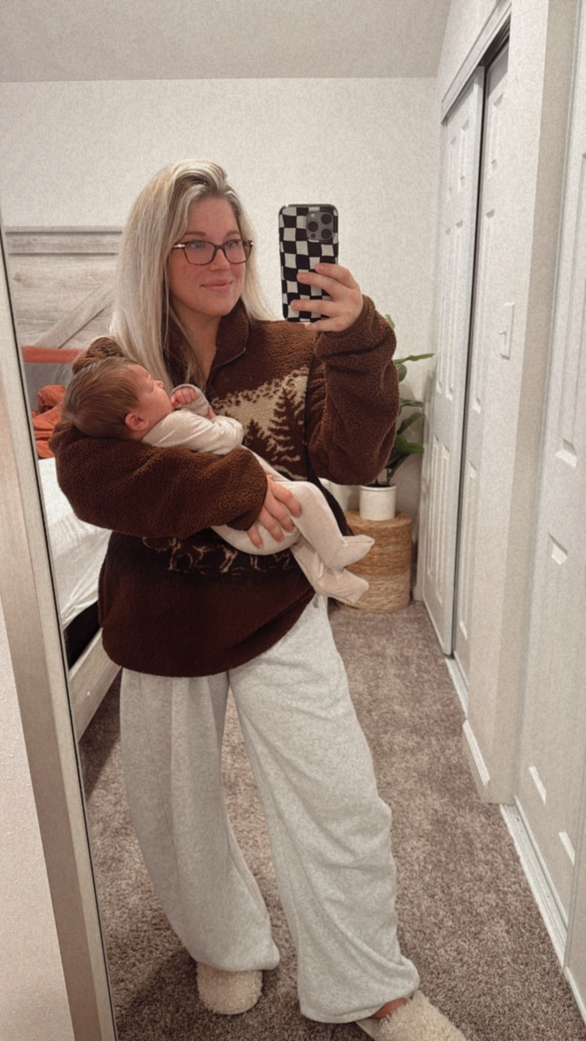 the coziest sweater from Old Navy🧸🧺🤎

#LTKootd #LTKmomlife