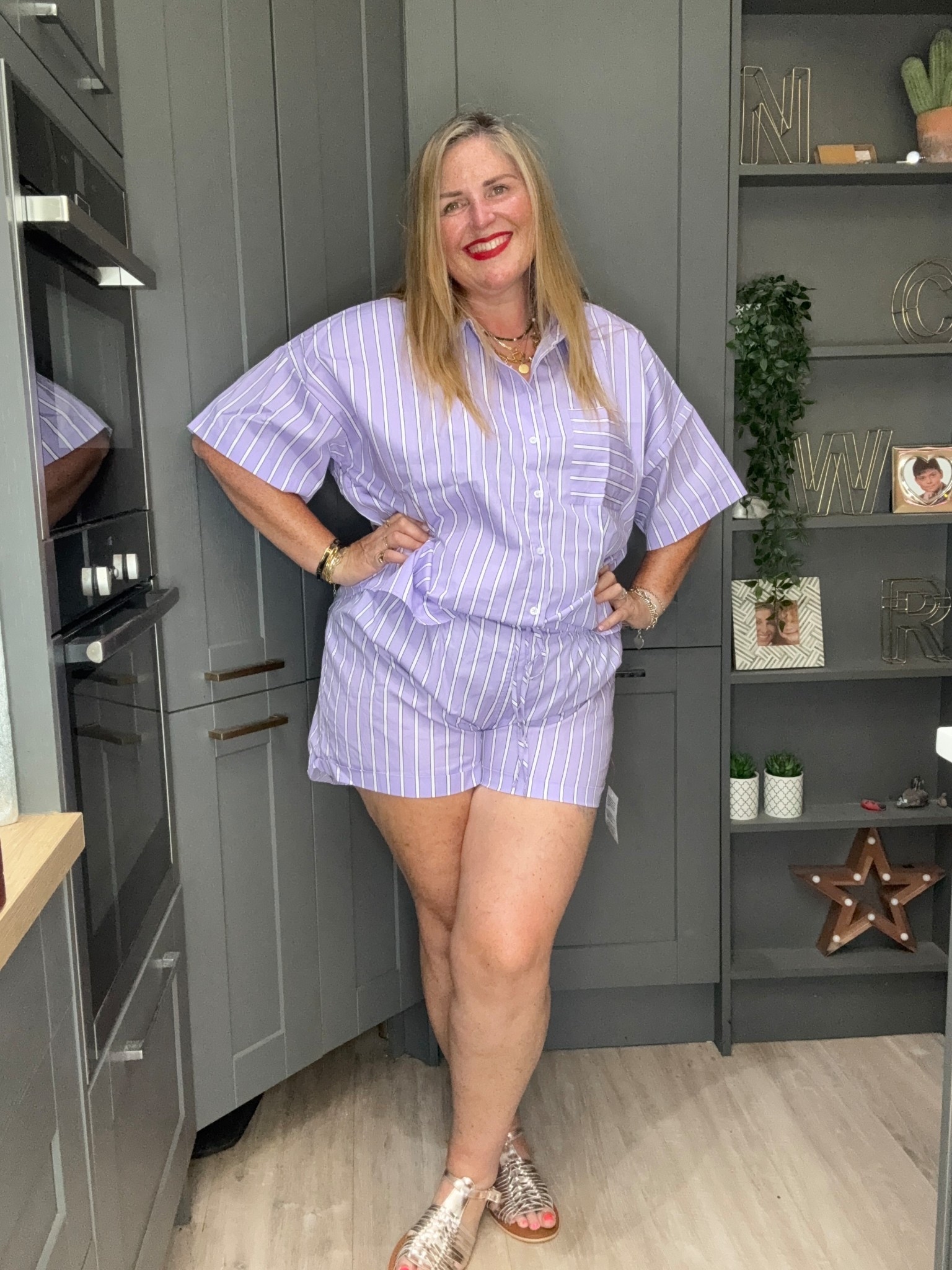 Striped shorts coord, gold sandals 

#LTKsummer #LTKplussize #LTKcurves