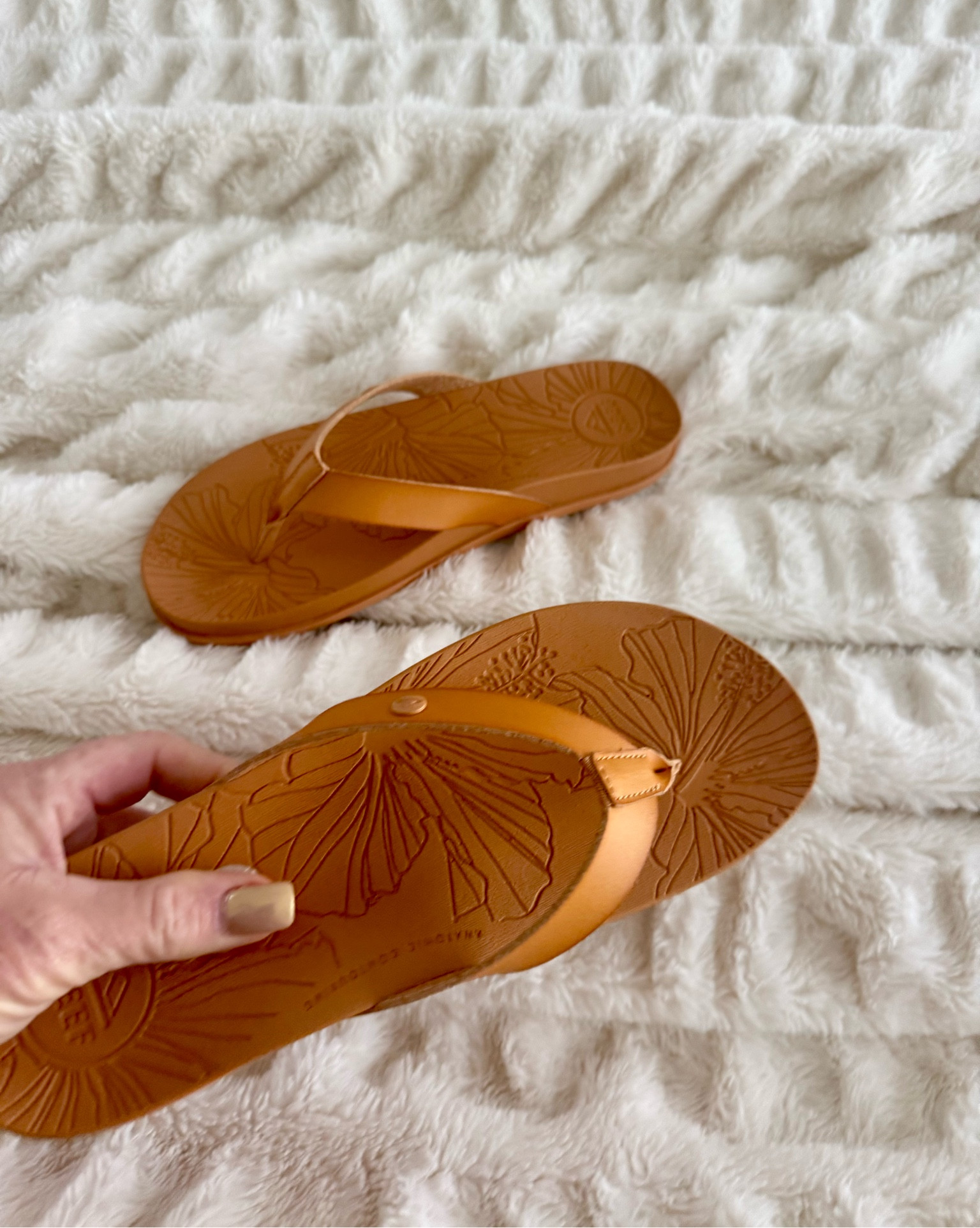 Comy Reef Flip Flops on sale under $35 on Amazon @amazonfindsandfashion 
#sandals #flipflops #LTKOver50 #momover50


#LTKmomlife #LTKSaleAlert #LTKTravel