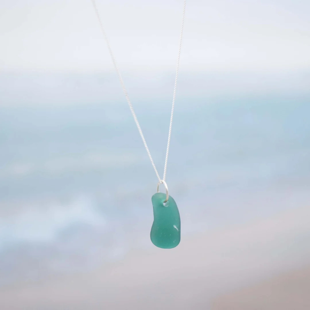 Silberkette mit Meerglas grün | Etsy (US)