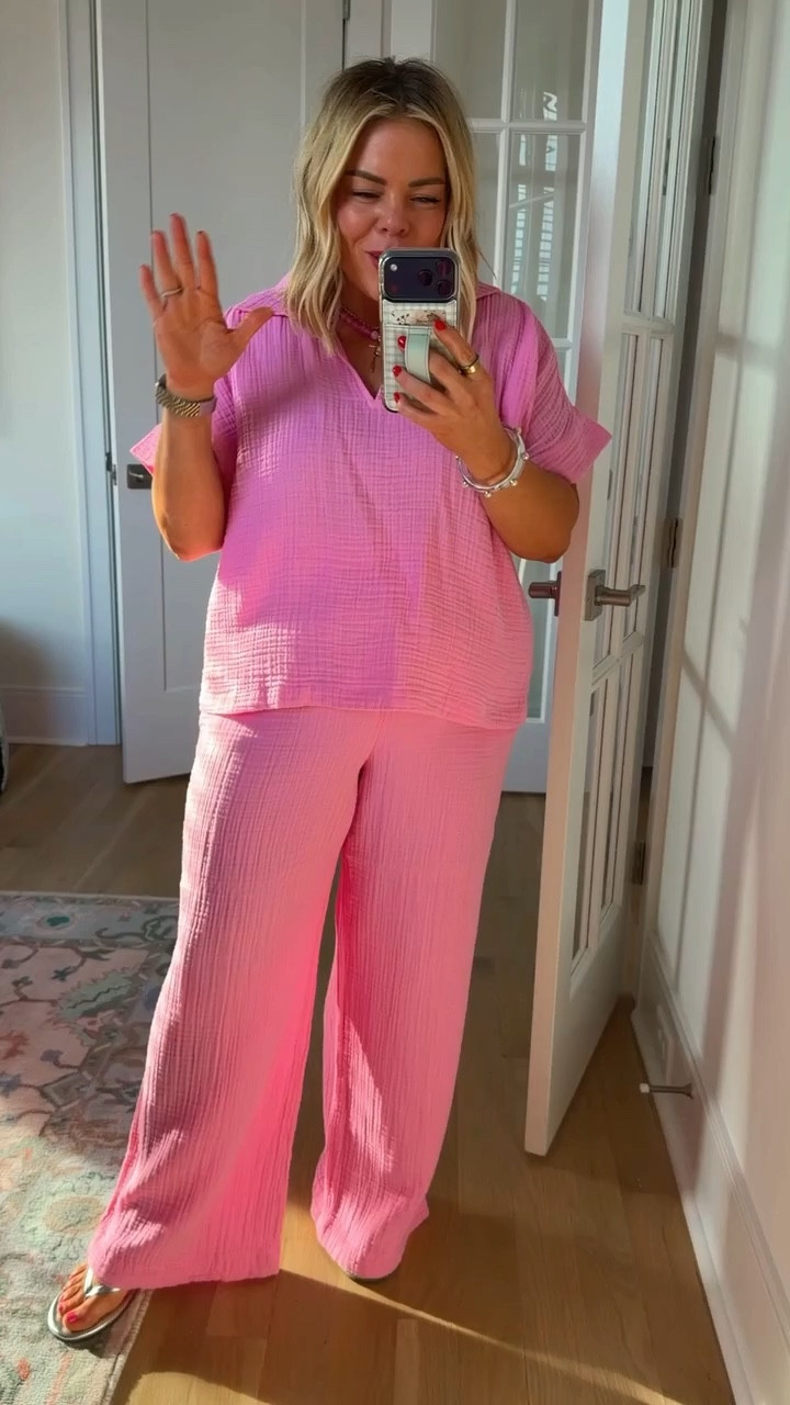 Matching set, loungewear, pink, spring fashionn

#LTKSeasonal #LTKootd