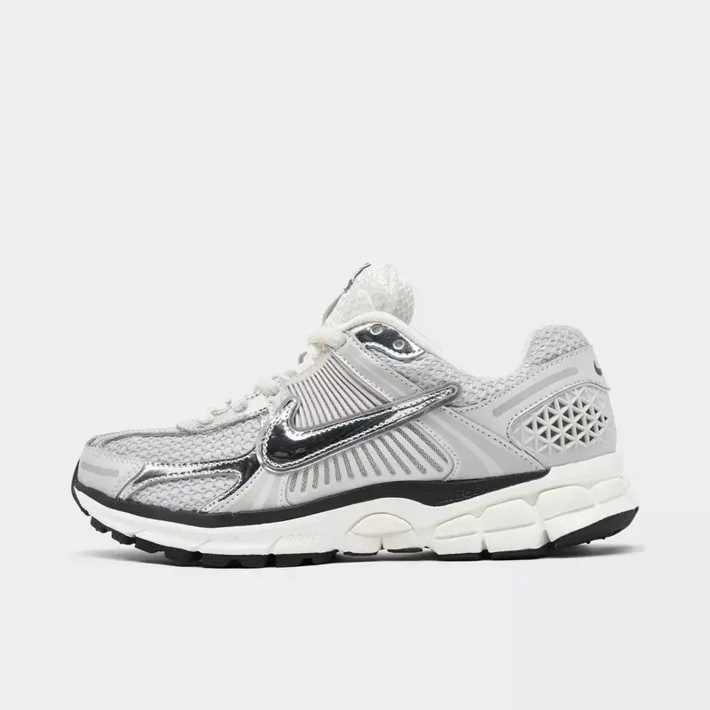 Women's Nike Zoom Vomero 5 Casual Shoes | Finish Line (US)