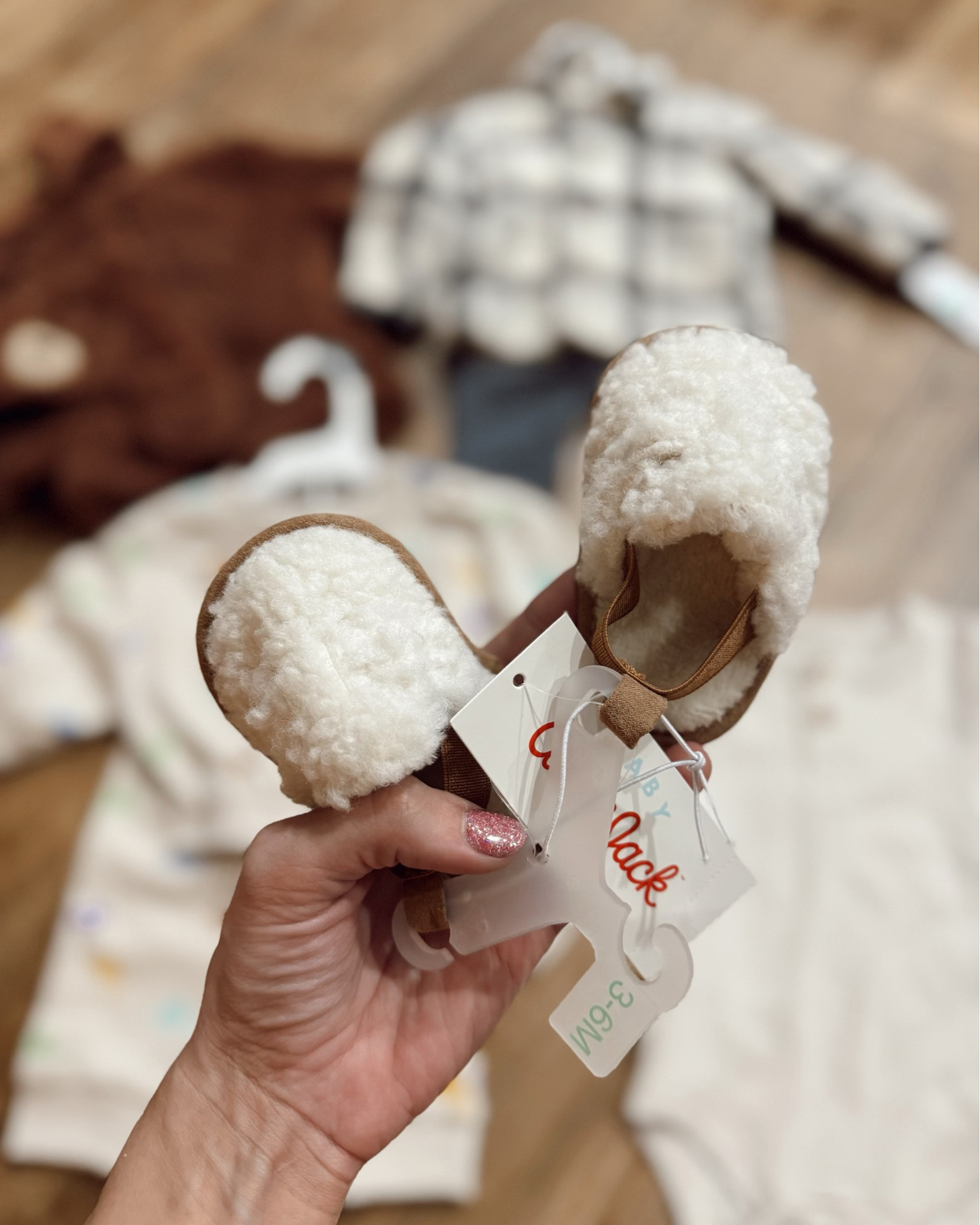  Baby’s first winter just got cuter! These fuzzy Cat & Jack baby slippers from Target are a cozy MUST-HAVE. Perfect for keeping little toes warm and stylish all season long. 🍼❄️ Tap the link to shop these and other adorable baby finds! #TargetStyle #LTKBaby #TargetFinds #CozyBabyStyle

#LTKBaby #LTKKids #LTKHoliday