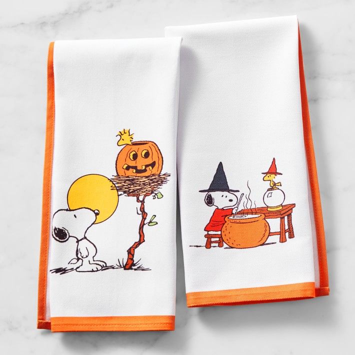 PEANUTS™ Halloween The Great Pumpkin Towels, Set of 2 | Williams-Sonoma