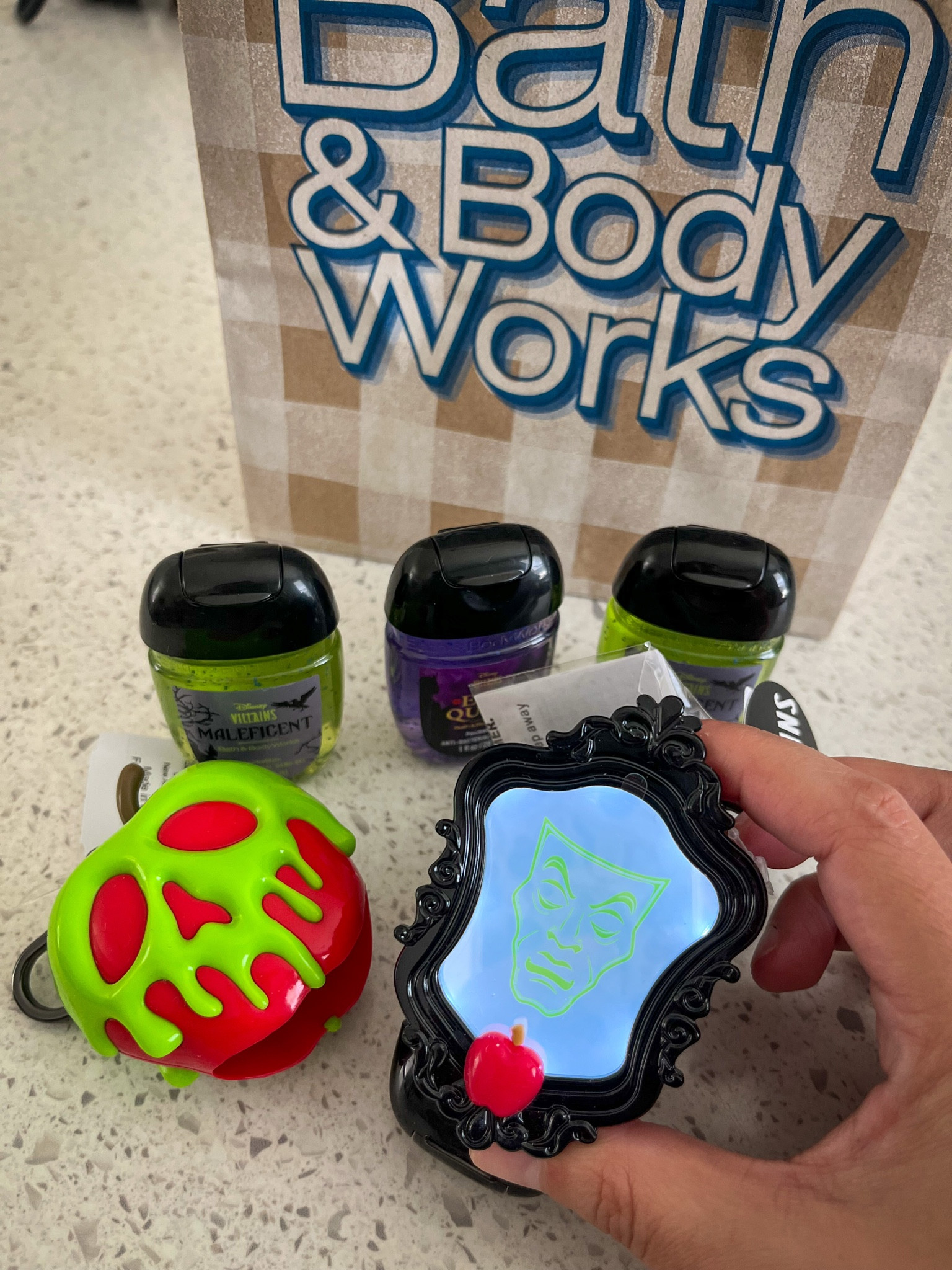 50% Villains at Bath & Body Works 

#LTKSeasonal #LTKFindsUnder50 #LTKSaleAlert