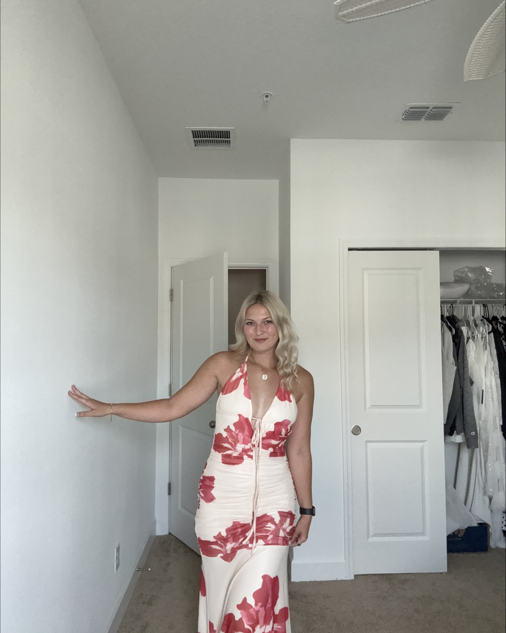 Beautiful mermaid dress with ruching and red floral details 🌺

#LTKStyleTip #LTKFindsUnder50 #LTKTravel