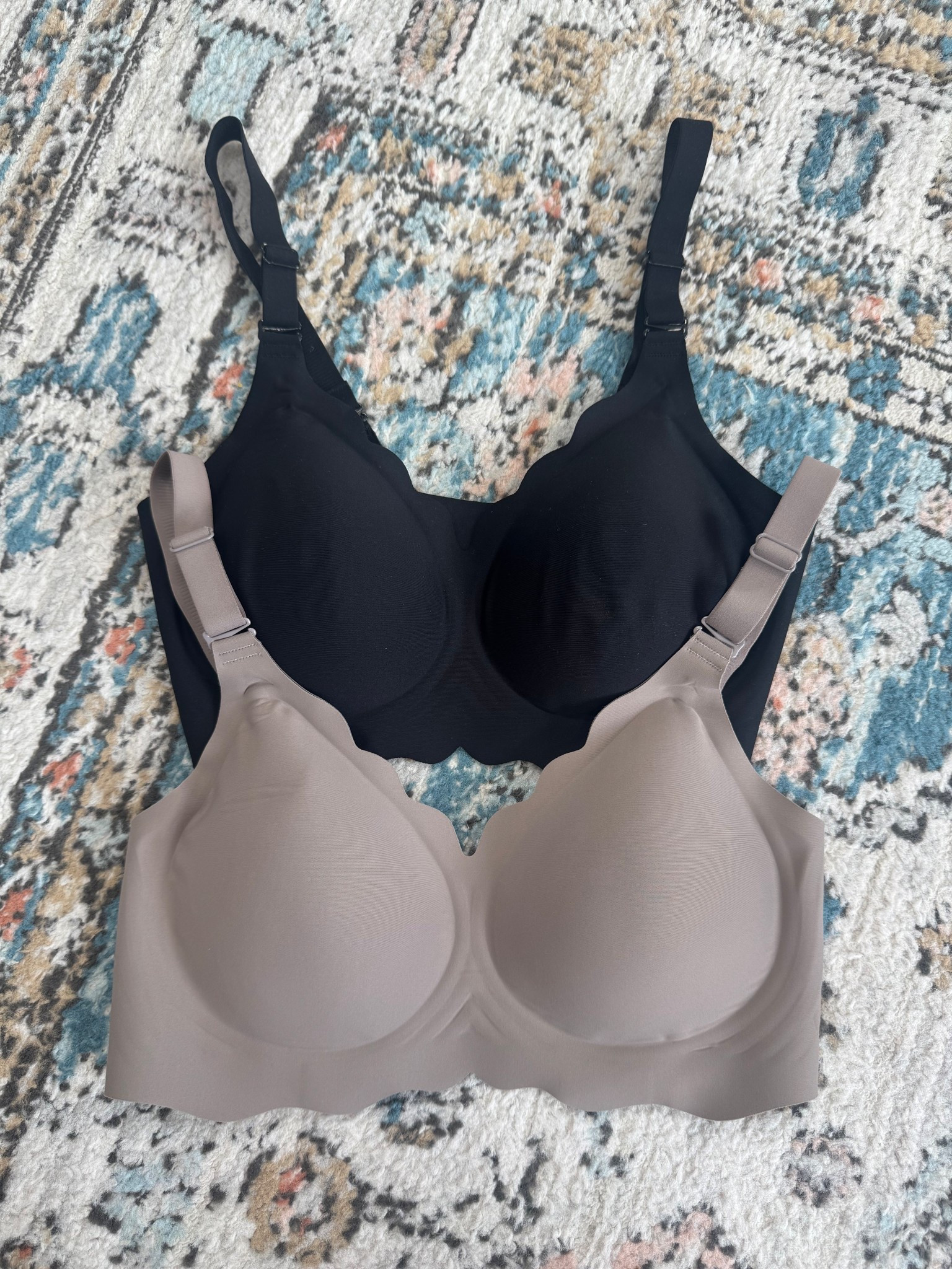 Vertvie bras 
My favorite seamless wireless bras on Amazon 
I wear small 

#LTKSaleAlert #LTKPlusSize #LTKOver40