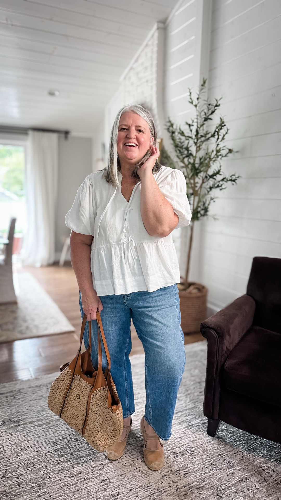 What I wore to lunch with an old friend! I shopped my closet and felt cute… WIN

Jeans 18
Blouse Old - XXL

Bust 44” | Waist 39.5” | Hip 52” | 5’5”

#LTKootd #LTKPlusSize #LTKMidsize