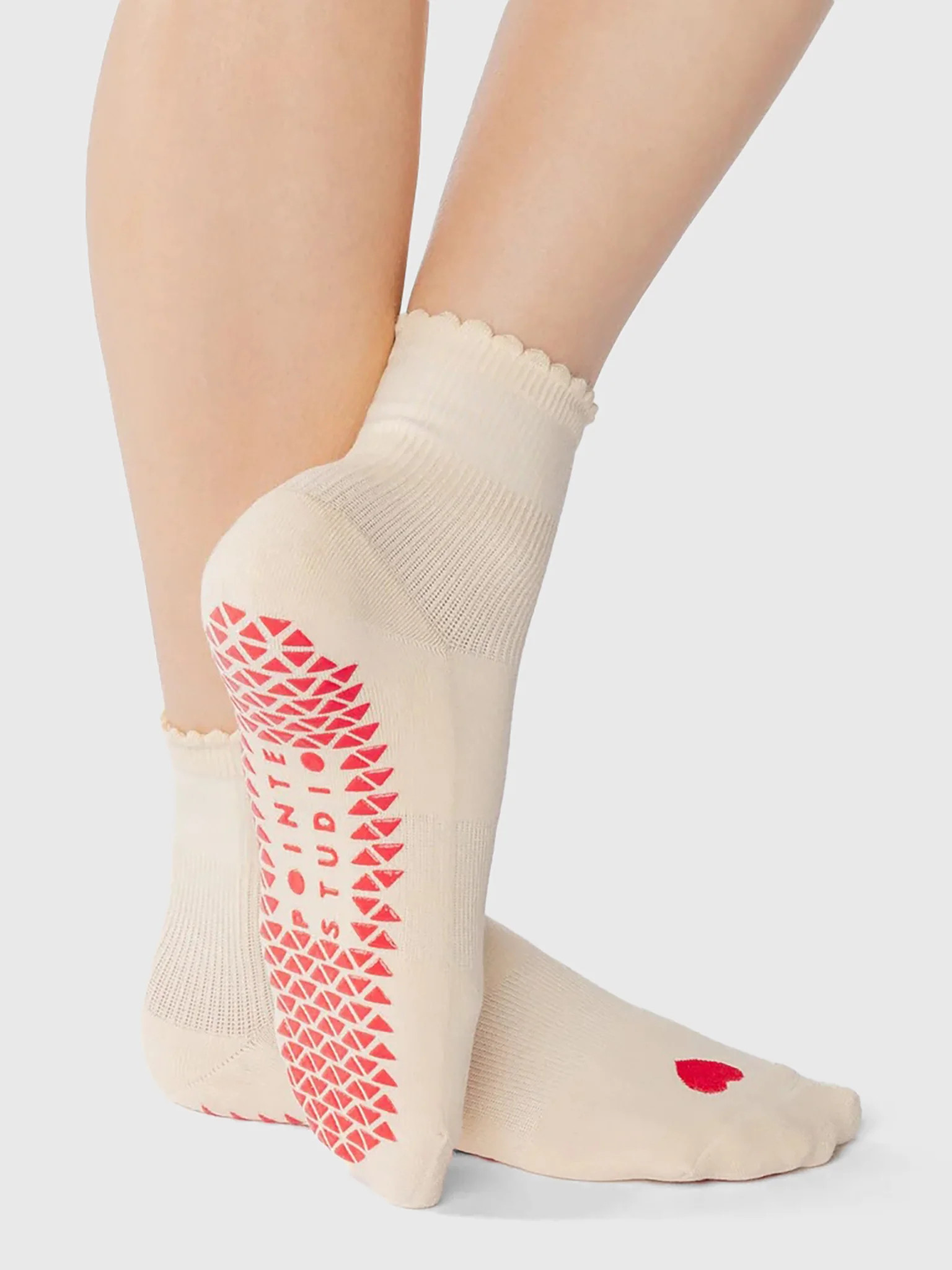 POINTE STUDIO
                      
                     Women's Love Ankle Grip Socks | Saint Bernard