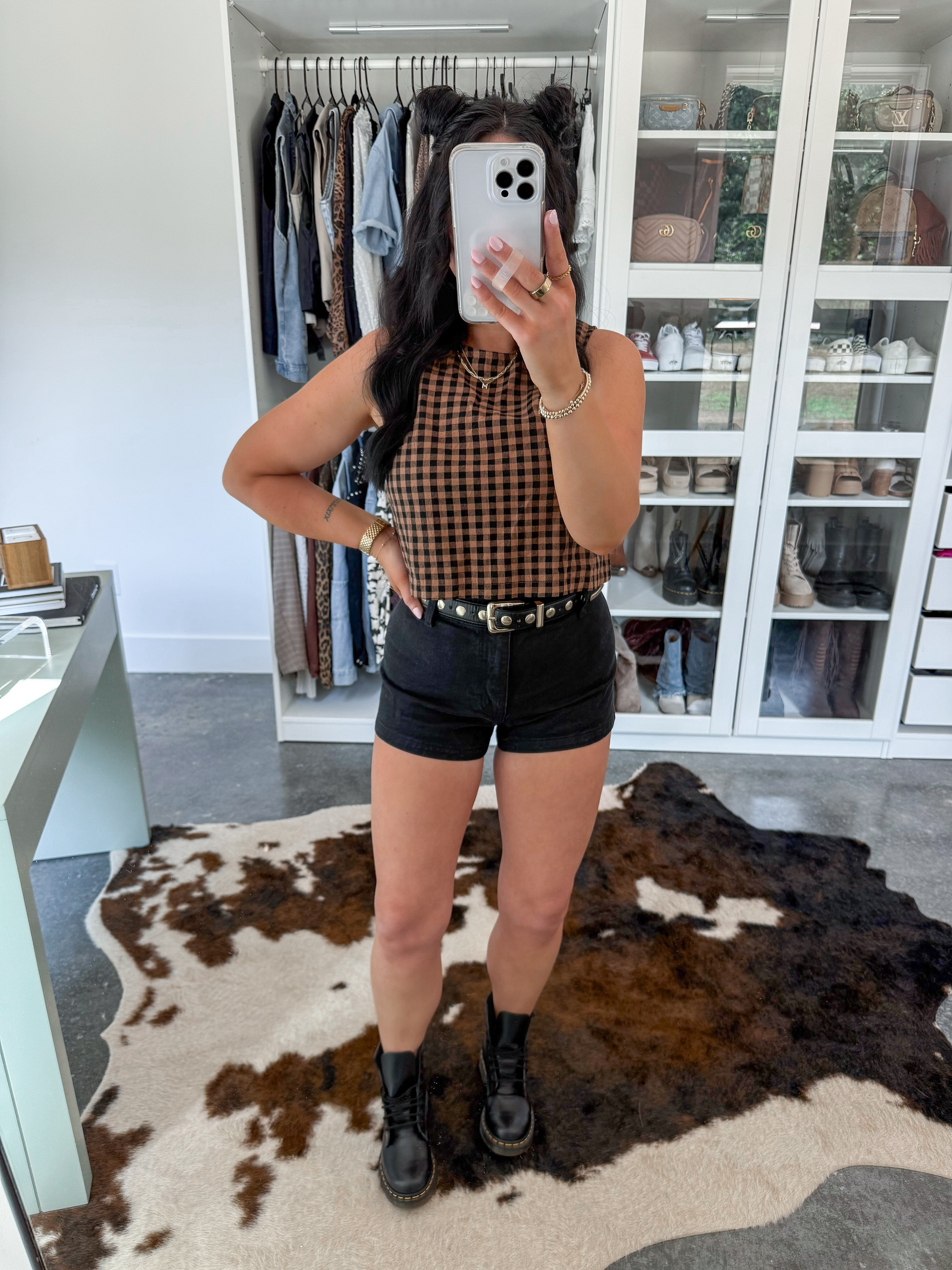 Top - small (part of a set)
Belt - 27-31
Shorts - 4
Bralette - medium

Edgy summer outfit featuring the cutest black and brown gingham top with some black shorts! I added this black & gold belt & my doc boots for a laid back, cool girl look.

 

 #LTKFindsUnder50 #LTKFindsUnder100 #LTKStyleTip