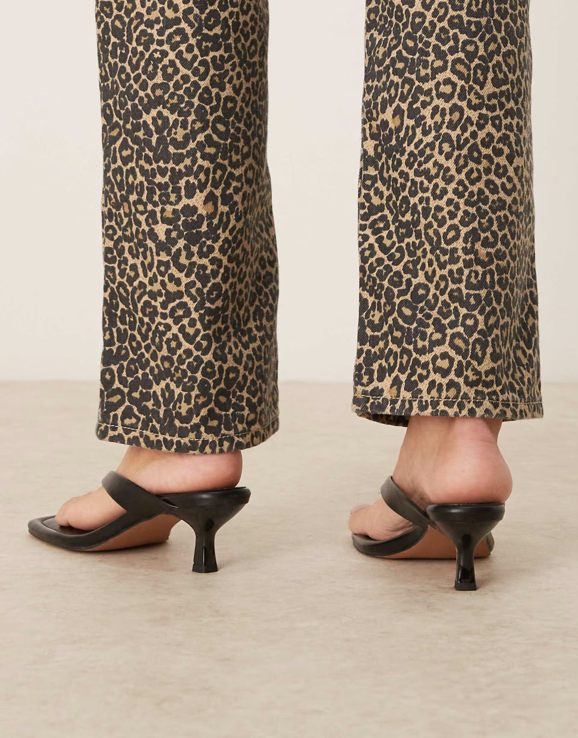 ASOS DESIGN Wide Fit Hawaii toe thong kitten heeled sandals in black | ASOS (Global)