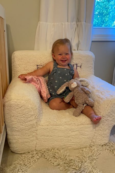 We love her Sherpa chair! Also linked up her rug, crib and curtains 💛 #kidschair #sherpachair #kidsroom 

#LTKkids #LTKFind #LTKbaby