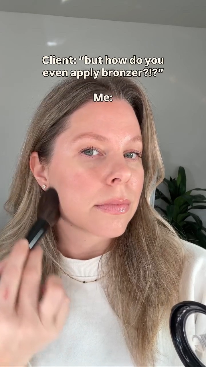 A question I get a lot is how to apply bronzer. Here's how I do it. I'd love to create more beginner makeup content, so please leave your makeup questions in the comments below. Follow along for more and share with a friend who's looking for a new makeup bestie! 

Using @saiebeauty bronzer and brush. Happy to send it your way for reference, just let me know below. 

#makeupforbeginners #makeupformatureskin