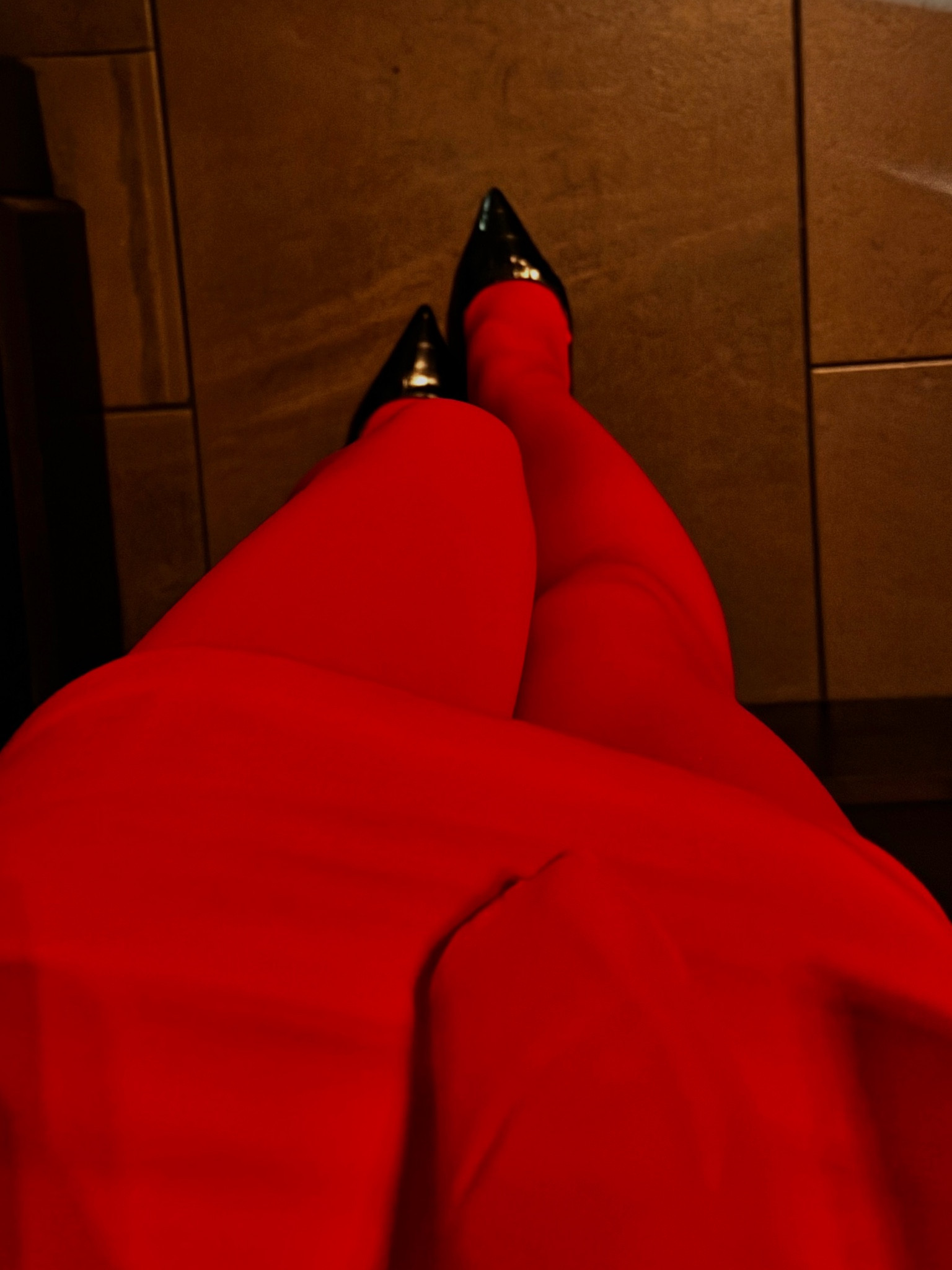 monochrome fits with tights, easy way to up your fashion game 

#LTKSeasonal #LTKstyletip #LTKfindsunder100