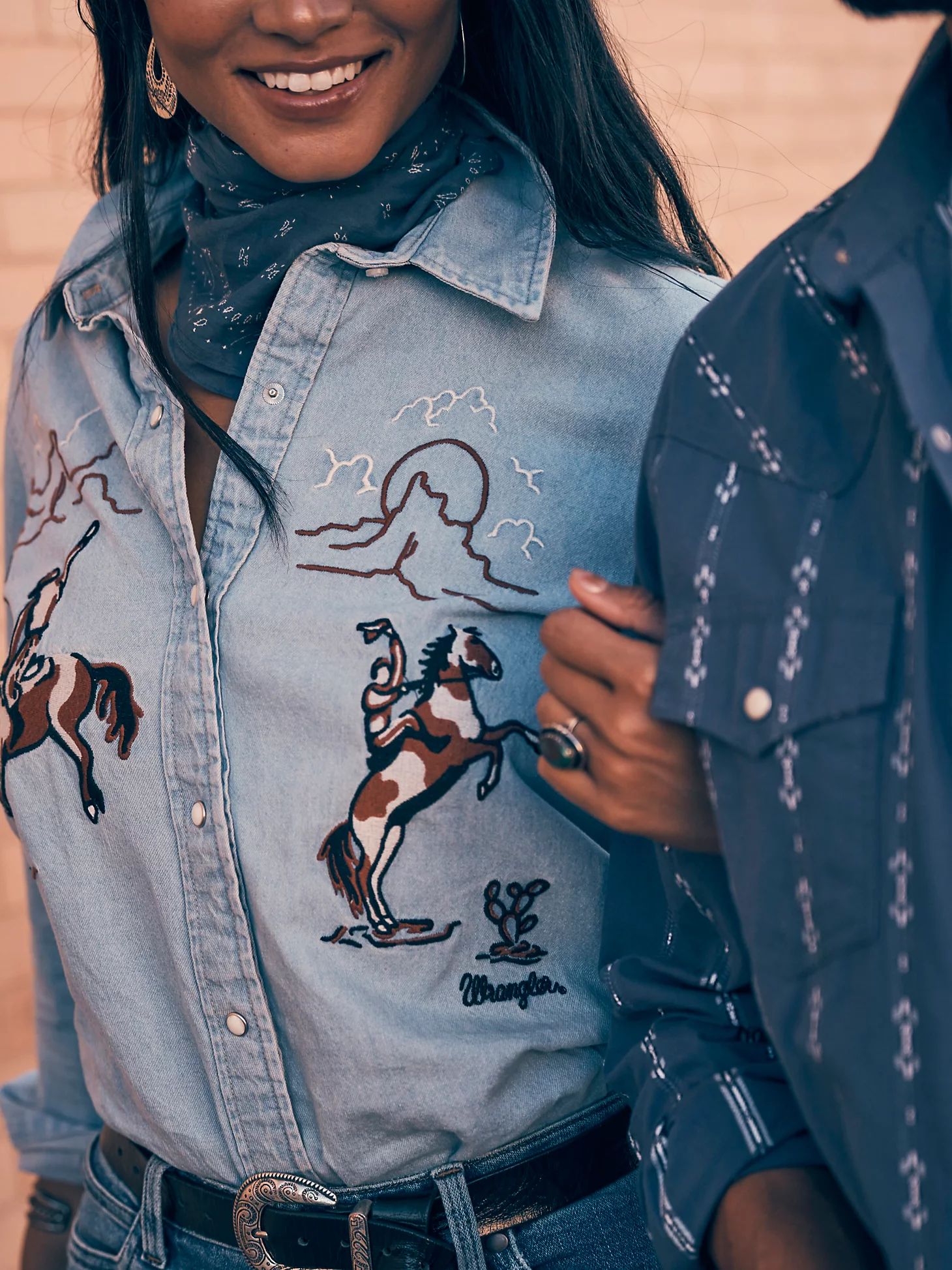 Womens Embroidered Boyfriend Western Snap Denim Shirt in Denim Blue | Wrangler
