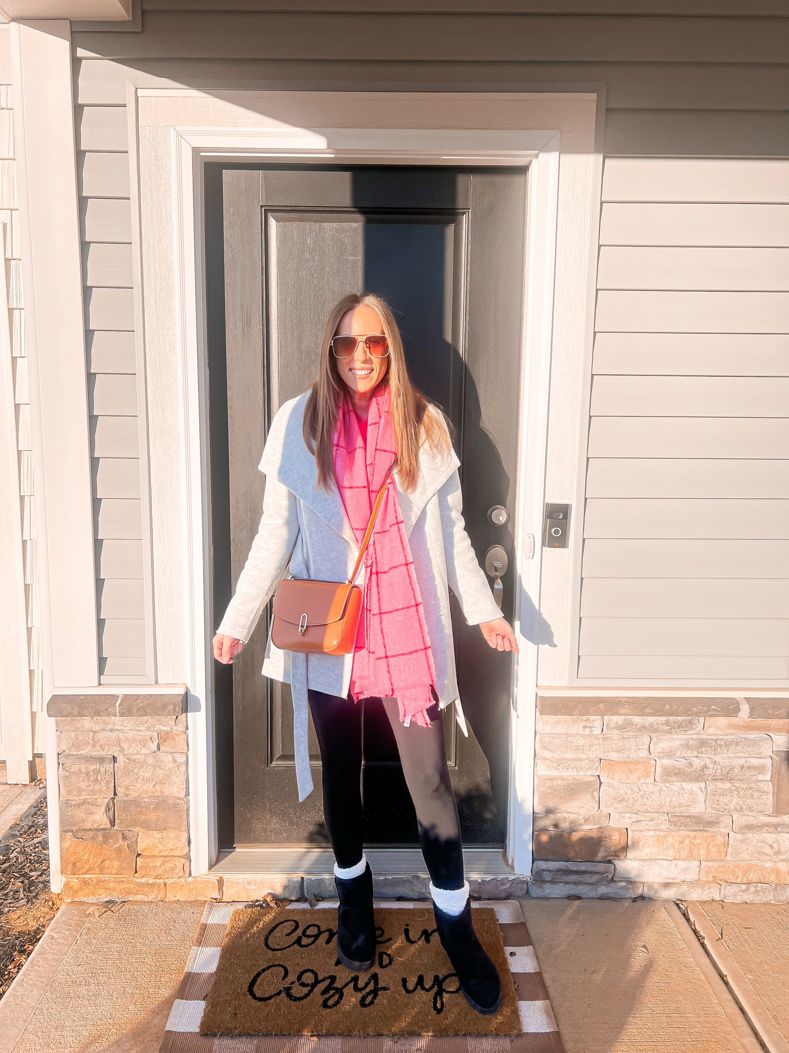 Casual weekend OOTD💕

So many things to highlight in this post ! 💕

Jacket - size small - soft, cute, functional and goes with any outfit! My most worn coat this winter🤍

Leggings - worn weekly! Need more pairs ASAP🖤 - size medium 

Purse - newest target purchase - love that it goes with so much 🤎

Scarf - bought from old navy - I don’t see it online but I linked similar 


Outfit idea, Womens fashion, weekend outfit, Valentine’s Day, amazon fashion, amazon coat, gray coat, women’s coat, winter coat, leggings, fuzzy socks, black boots, fuzzy boots, pink scarf, brown crossbody bag, target purse, brown purse, gray jacket , black leggings , sunglasses , women’s shoes 

#LTKstyletip #LTKMostLoved #LTKGiftGuide