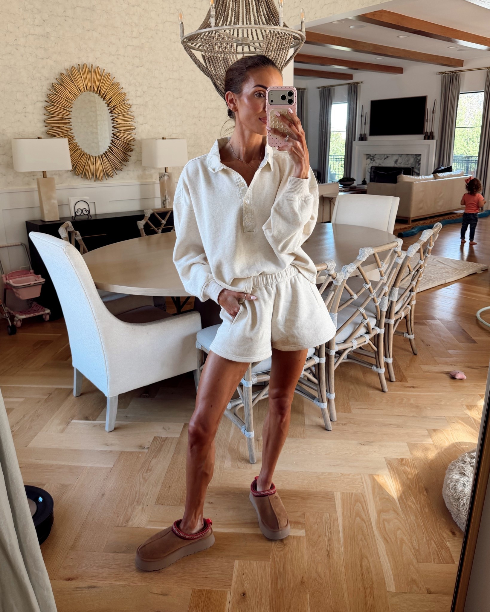 can’t go wrong with cozy pieces from aerie!😍 my sweatshirt is 25% off today too! 🙌🏼

#LTKSaleAlert #LTKootd