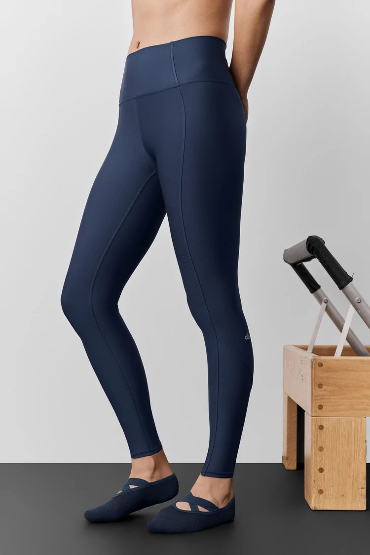 Airlift High-Waist 7/8 Fine Line Legging | Alo Yoga (US)