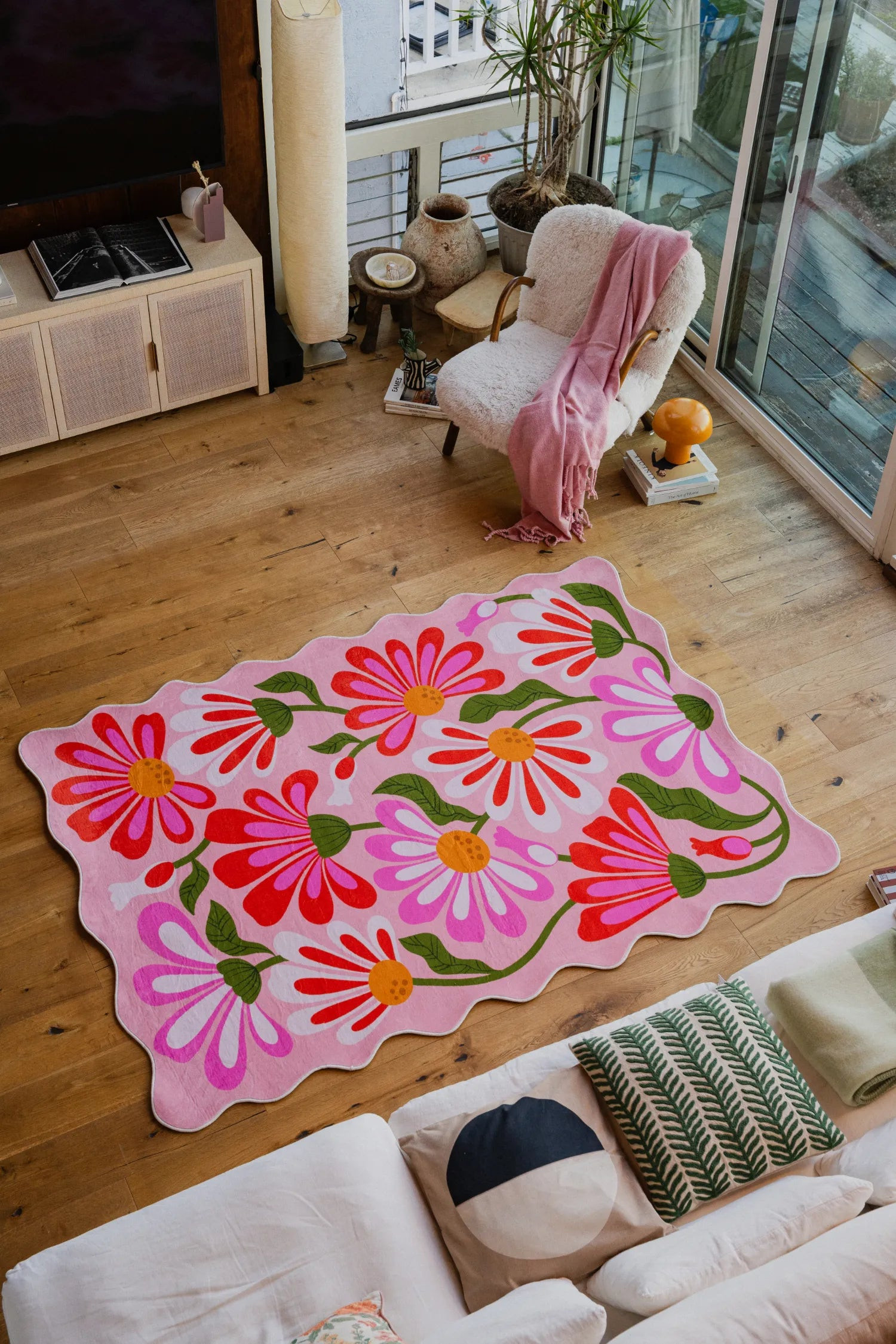 Pink Base Pink Floral Wavy Rug by Jessica Miller | Flytrade Inc