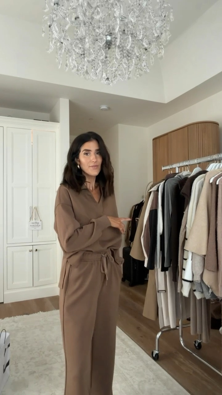 If you have trips coming up this set is so comfortable and would be perfect for travel. Also great for running errands or lounging around in style. Wearing the size small and I’m just shy of 5-7” #stylinbyaylin #amazon #matchingset #airportlook

#LTKstorytime #LTKTravel #LTKgrwm