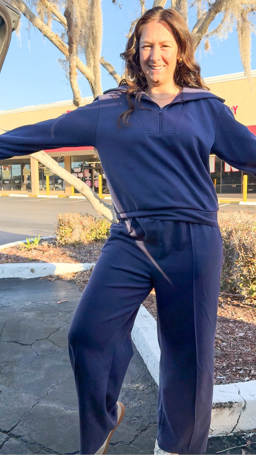 Hey mama! This Amazon set is soooo good…it’s comfy & flattering. It’s even one I wear to WFH or go out and run errands! I’m wearing a large for extra comfort. 

#comfyset #matching #momstyle #workfromhome #outfitinsp #ootd 

#LTKMidsize #LTKootd #LTKTall