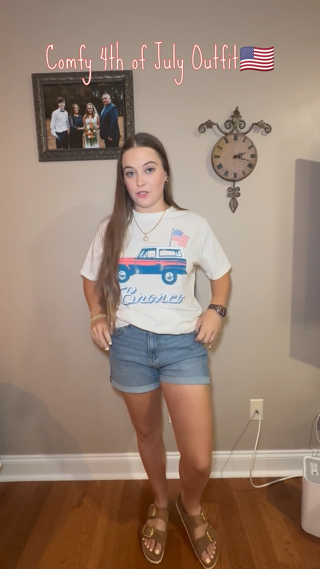 This is the perfect laid back outfit for the 4th. You can get the top and shorts for under $20!!! 

#LTKSeasonal #LTKSummerEdit