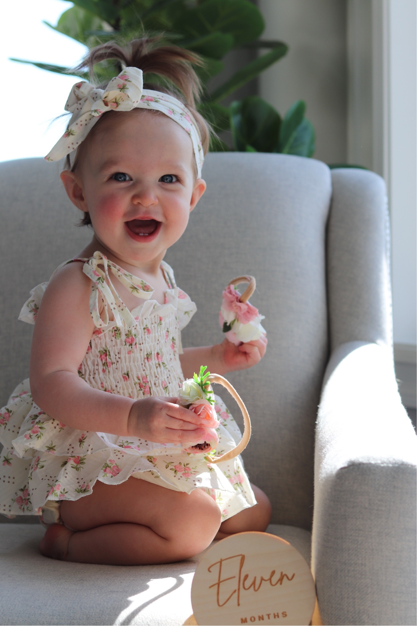 Adorable baby girl outfit perfect for milestone photos or a special event! Floral dress that comes with a matching headband and wooden milestones.    




baby girl, floral, afforable, amazon finds, cute looks, ruffles, beige, white, monthly milestones, 11 month old, one year old

#LTKsalealert #LTKbaby #LTKfindsunder50