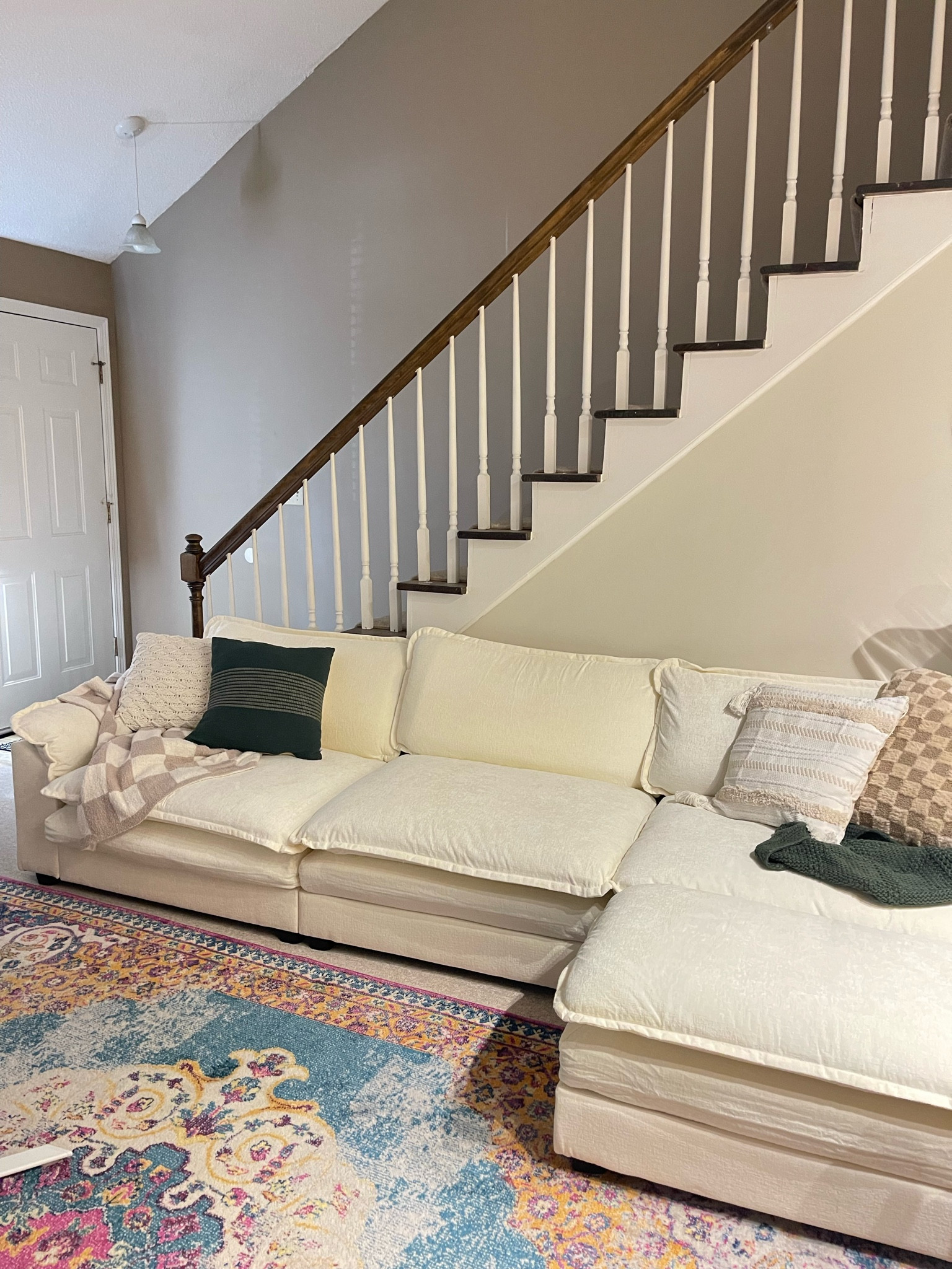 the best affordable sectional

#LTKHome #LTKFamily