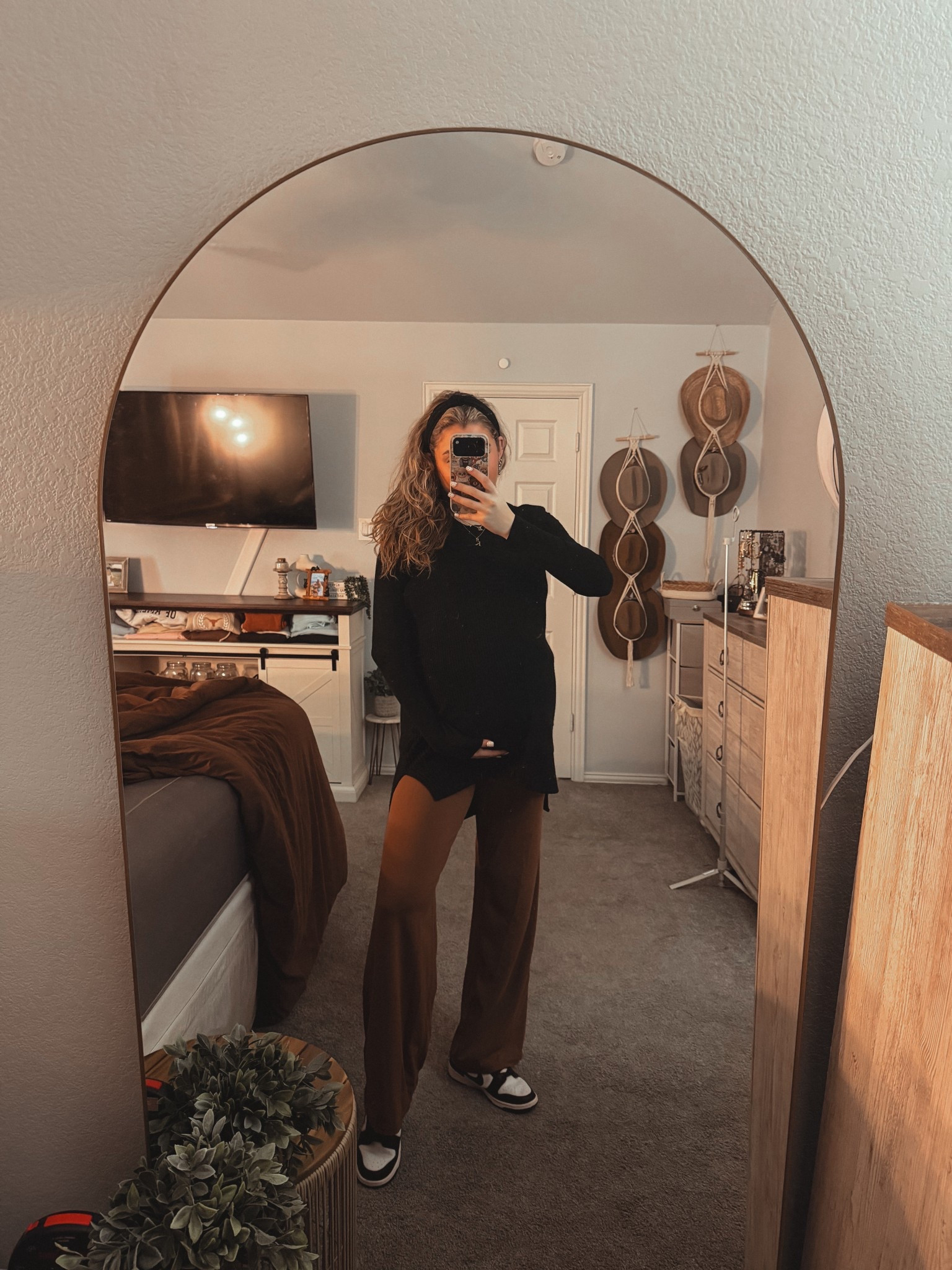 Maternity fashion. Ootd inspo. Spring fashion. Work outfit. Maternity leggings. Sweater vest  

#LTKSpringSale #LTKBump #LTKootd