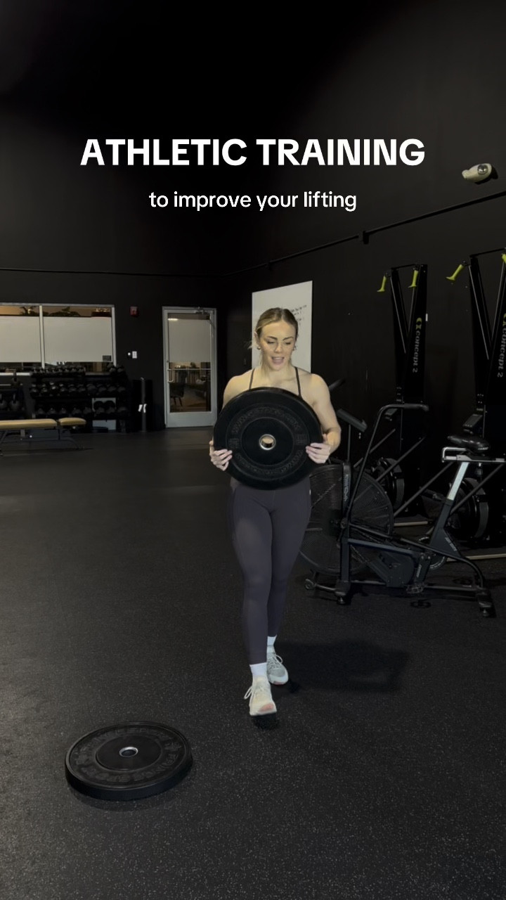 Plyometric training today 🤍💪💫

#LTKActive #LTKSaleAlert #LTKFindsUnder100