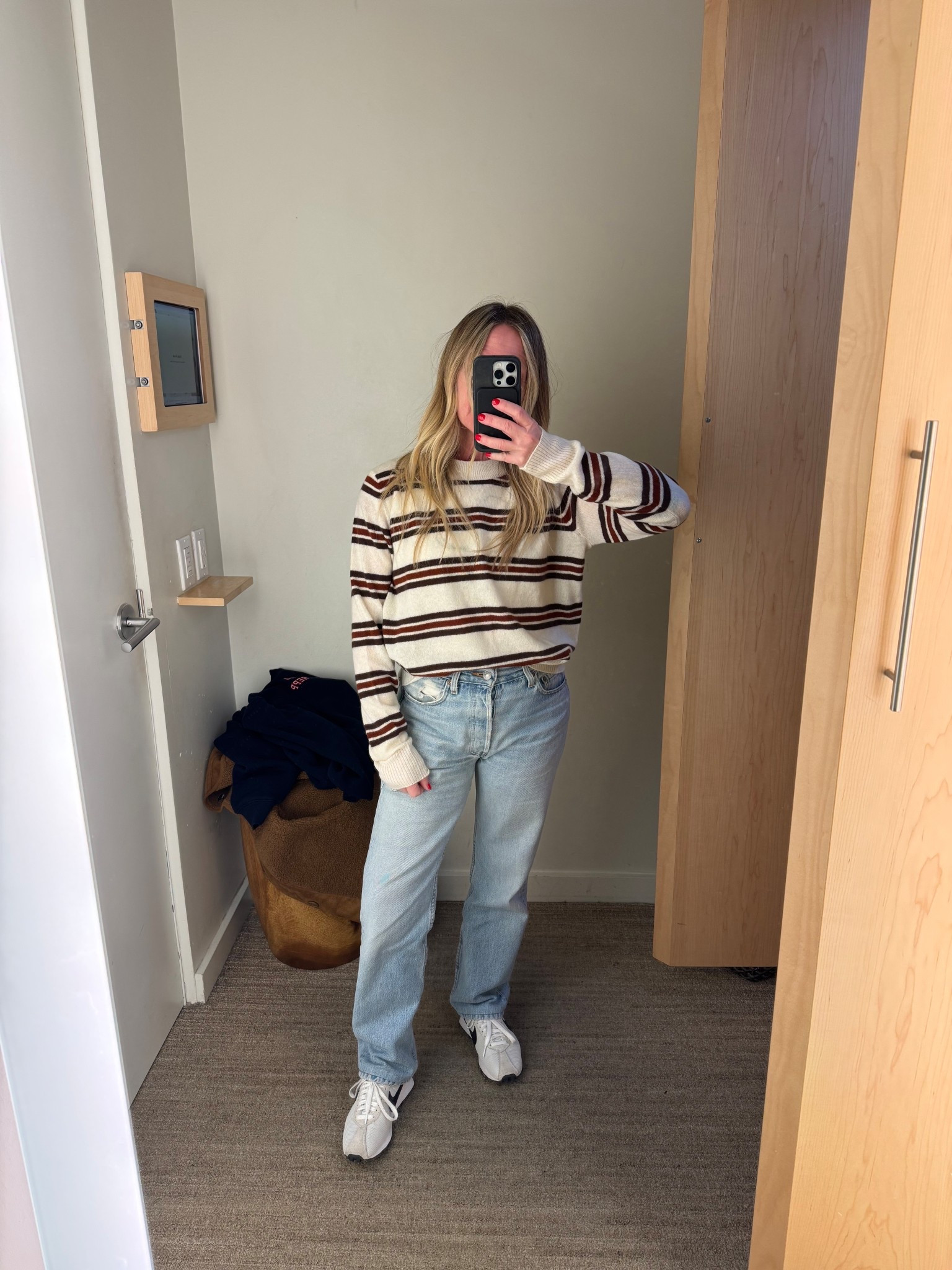 Wearing a small

#LTKSeasonal #LTKPetite #LTKStyleTip