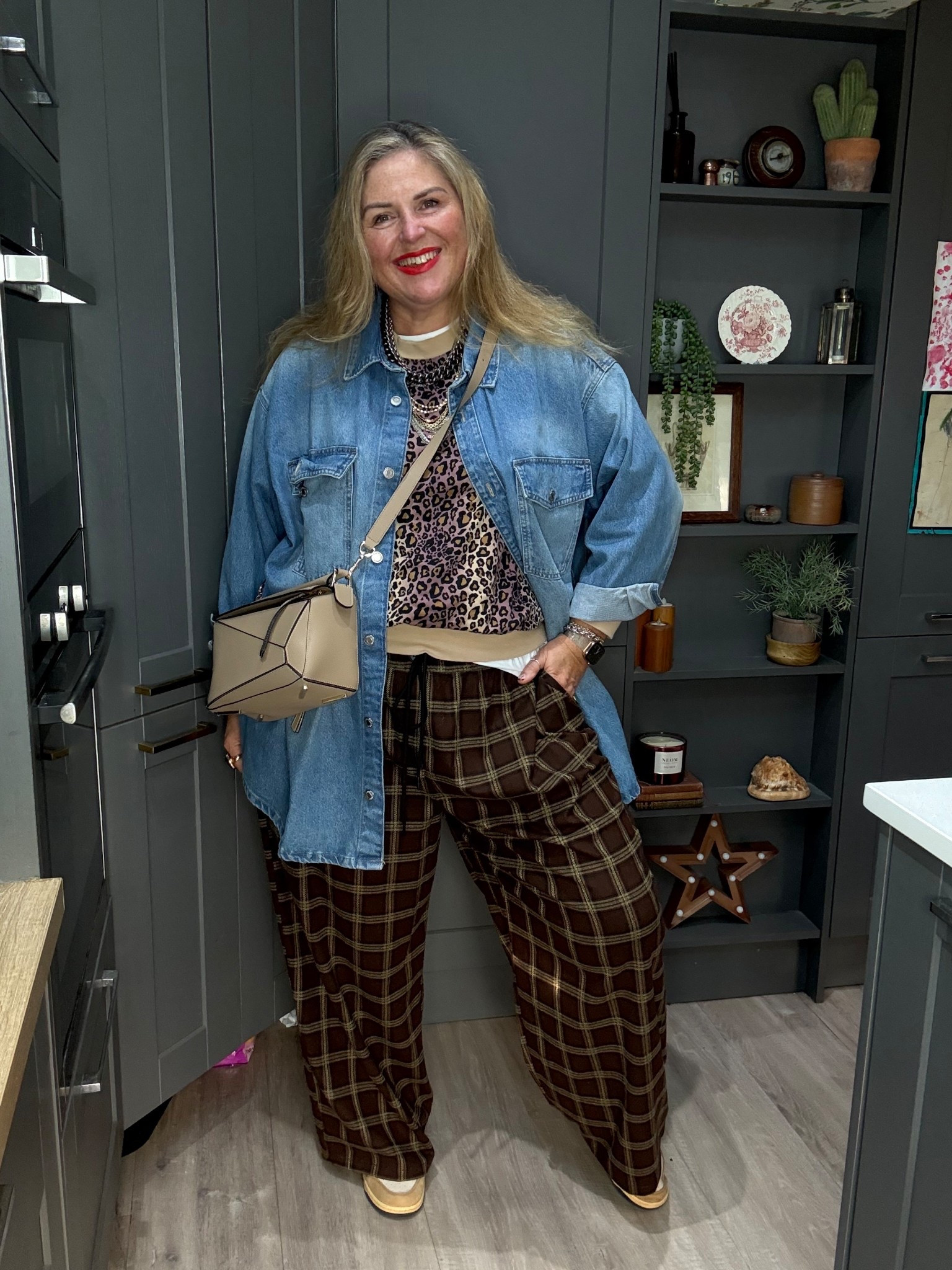 Denim shacket, leopard sweatshirt, check trousers, beige trainers, beige bag 

#LTKwinter #LTKcurves #LTKplussize