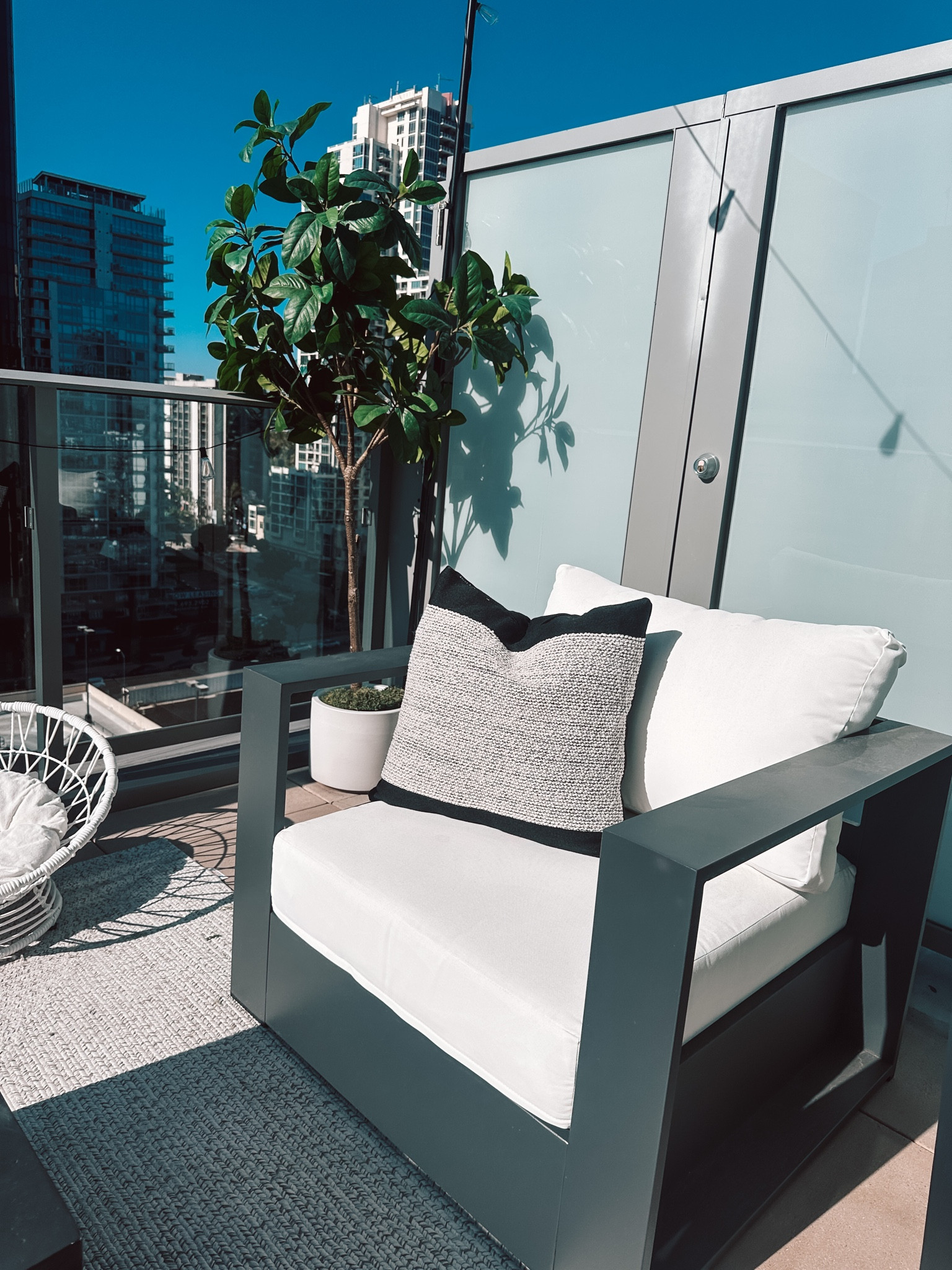 Contemporary outdoor throw pillow under $30!
Target style, outdoor decor, neutral decor, balcony decor, patio furniture 

#LTKunder50 #LTKhome