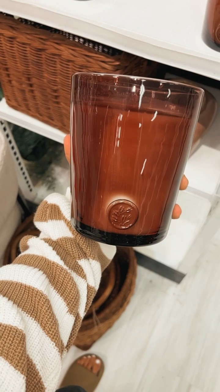 Pomegranate and cedar mahogany candle smelled INSANE delish & perfect for the holidays! ✨🎄🎅🏼

#LTKSeasonal #LTKHoliday #LTKunder50