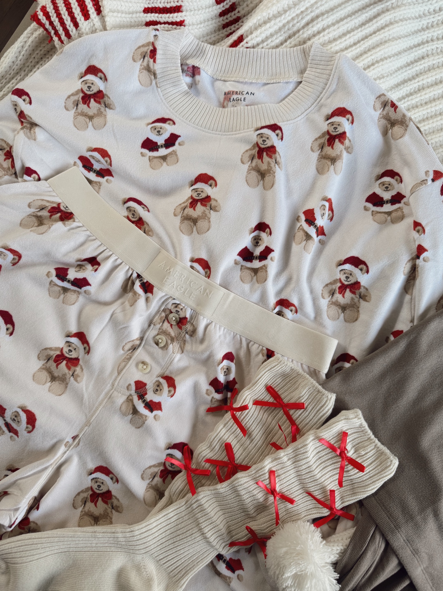 Christmas pjs 🧸🎅🏼

#LTKSeasonal #LTKHoliday #LTKGiftGuide